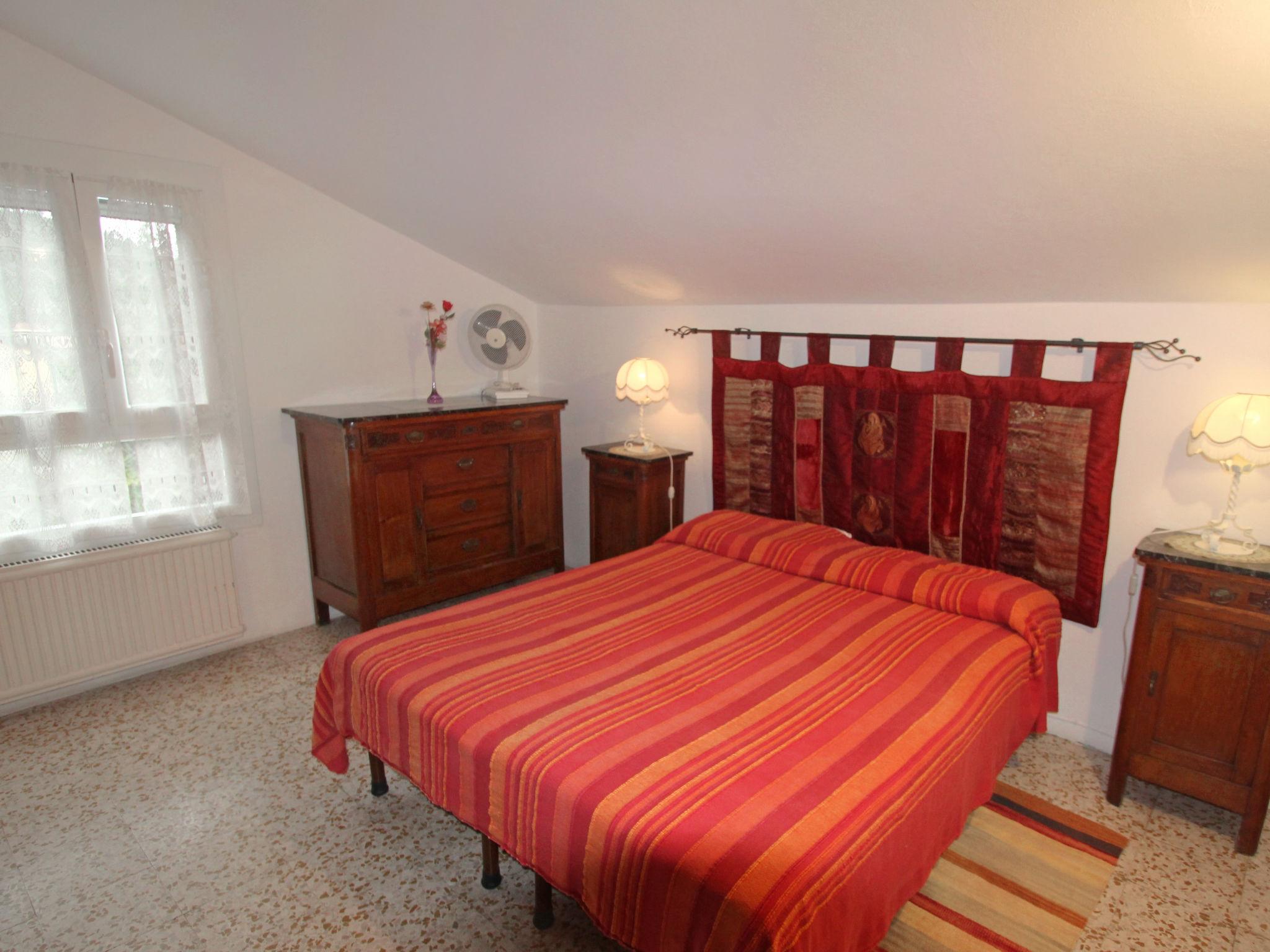 Foto 11 - Appartamento con 2 camere da letto a Ventimiglia con giardino e terrazza