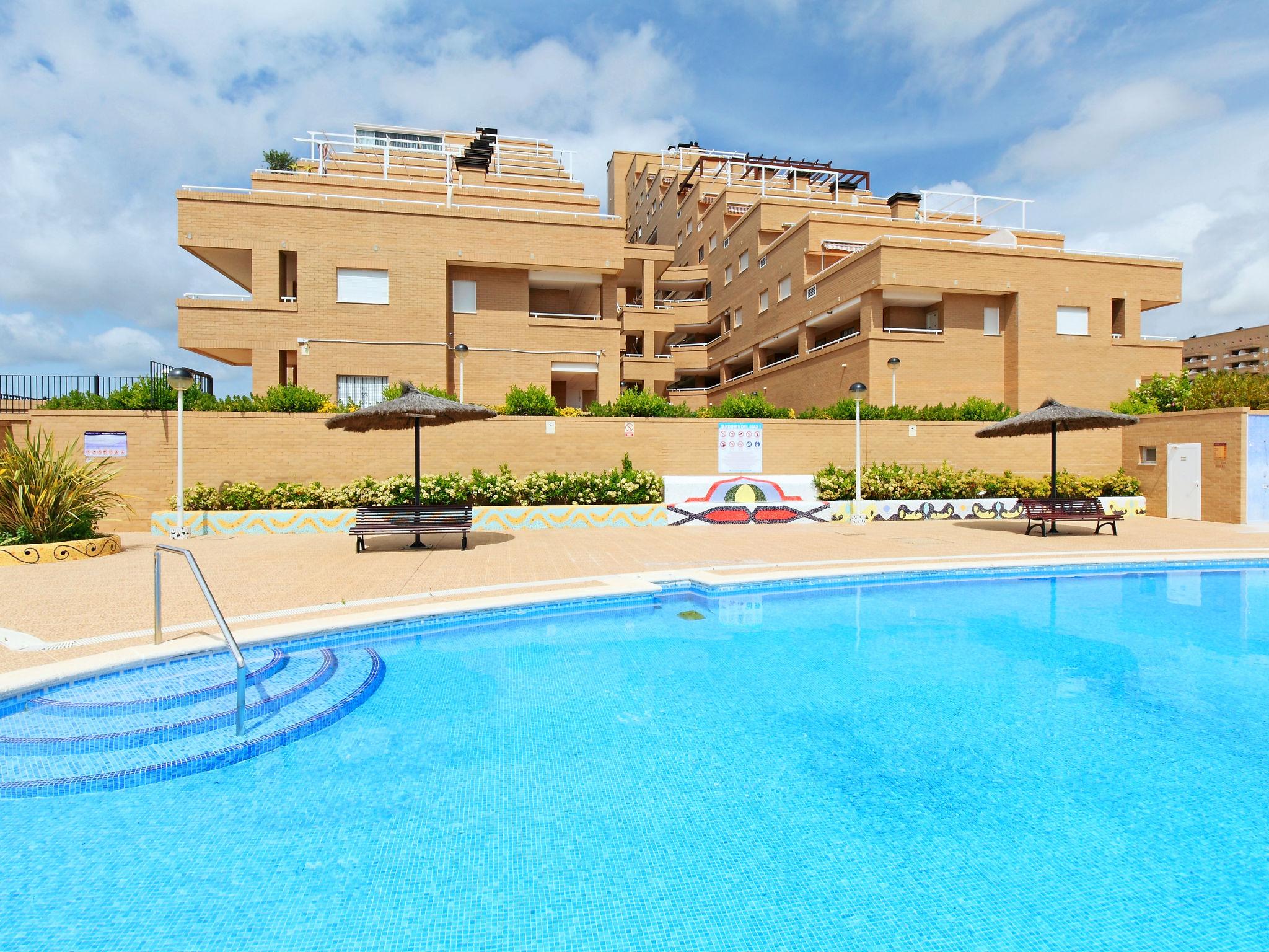 Photo 19 - 2 bedroom Apartment in Oropesa del Mar with swimming pool and garden