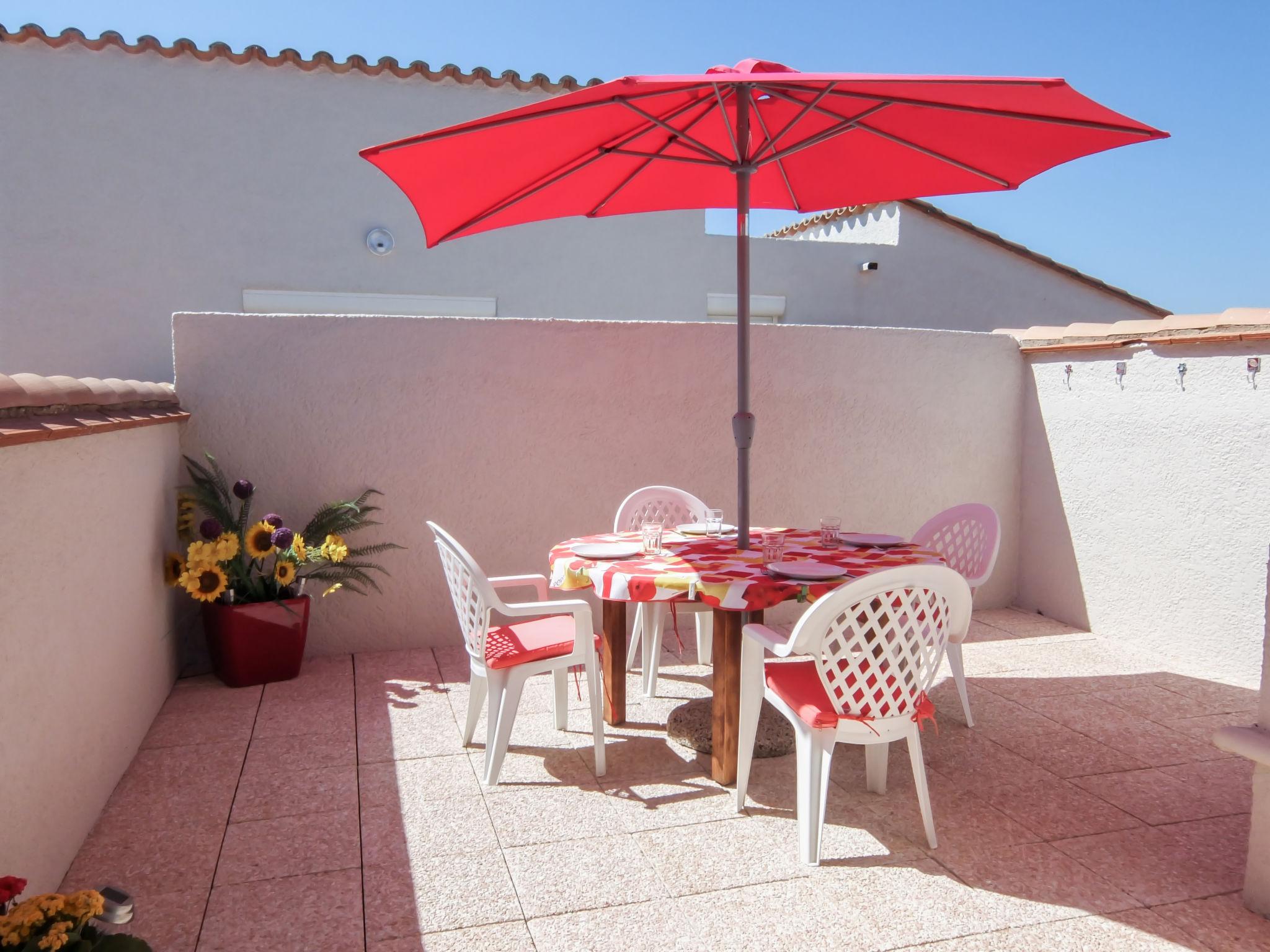 Photo 13 - Appartement de 2 chambres à Saint-Cyprien avec piscine et terrasse