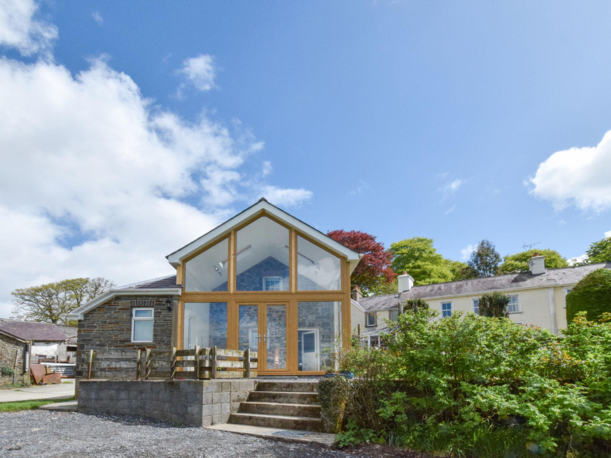 Photo 12 - 1 bedroom House in Llanwrda with garden