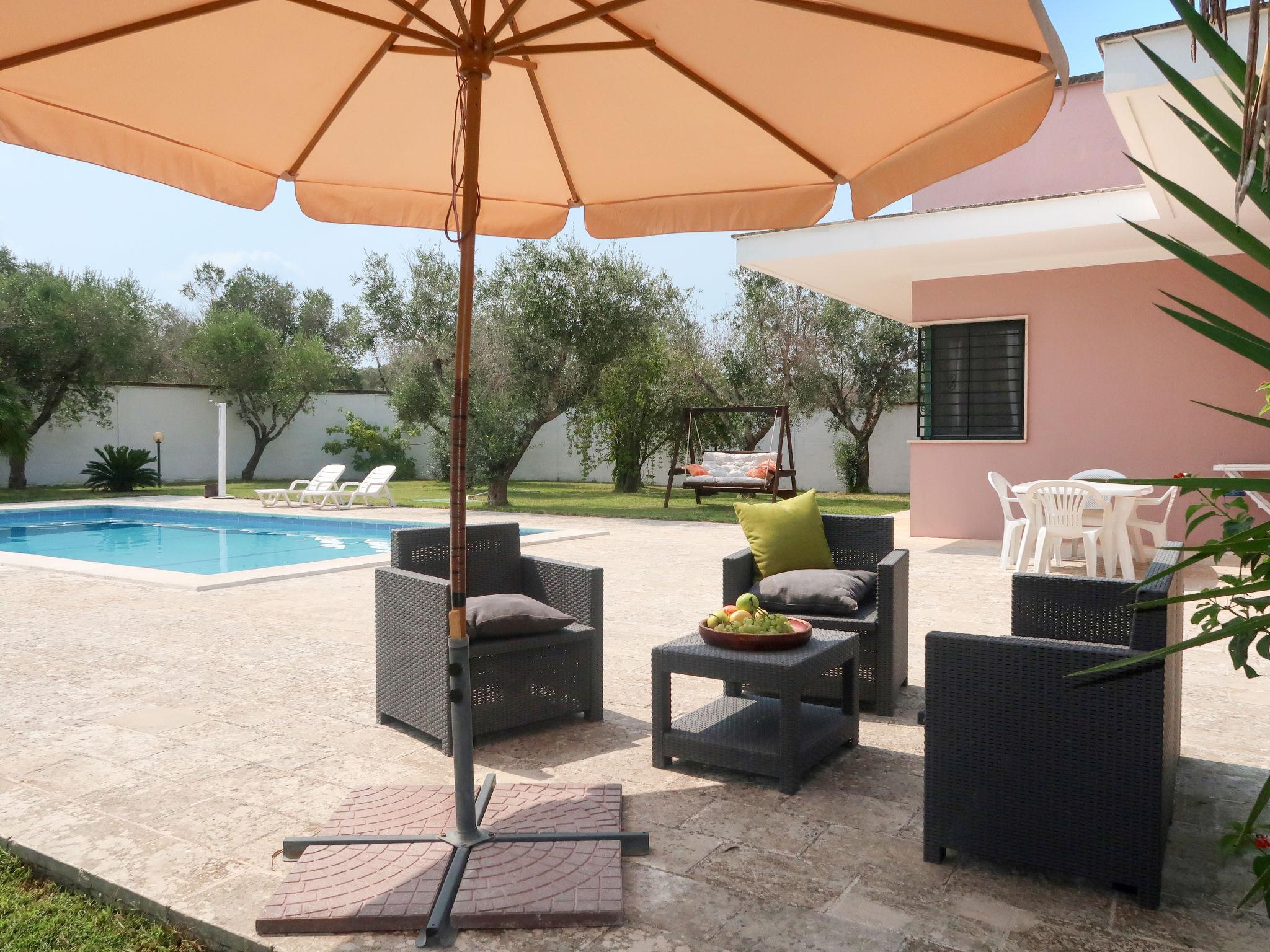 Photo 2 - 3 bedroom House in Martignano with private pool and garden