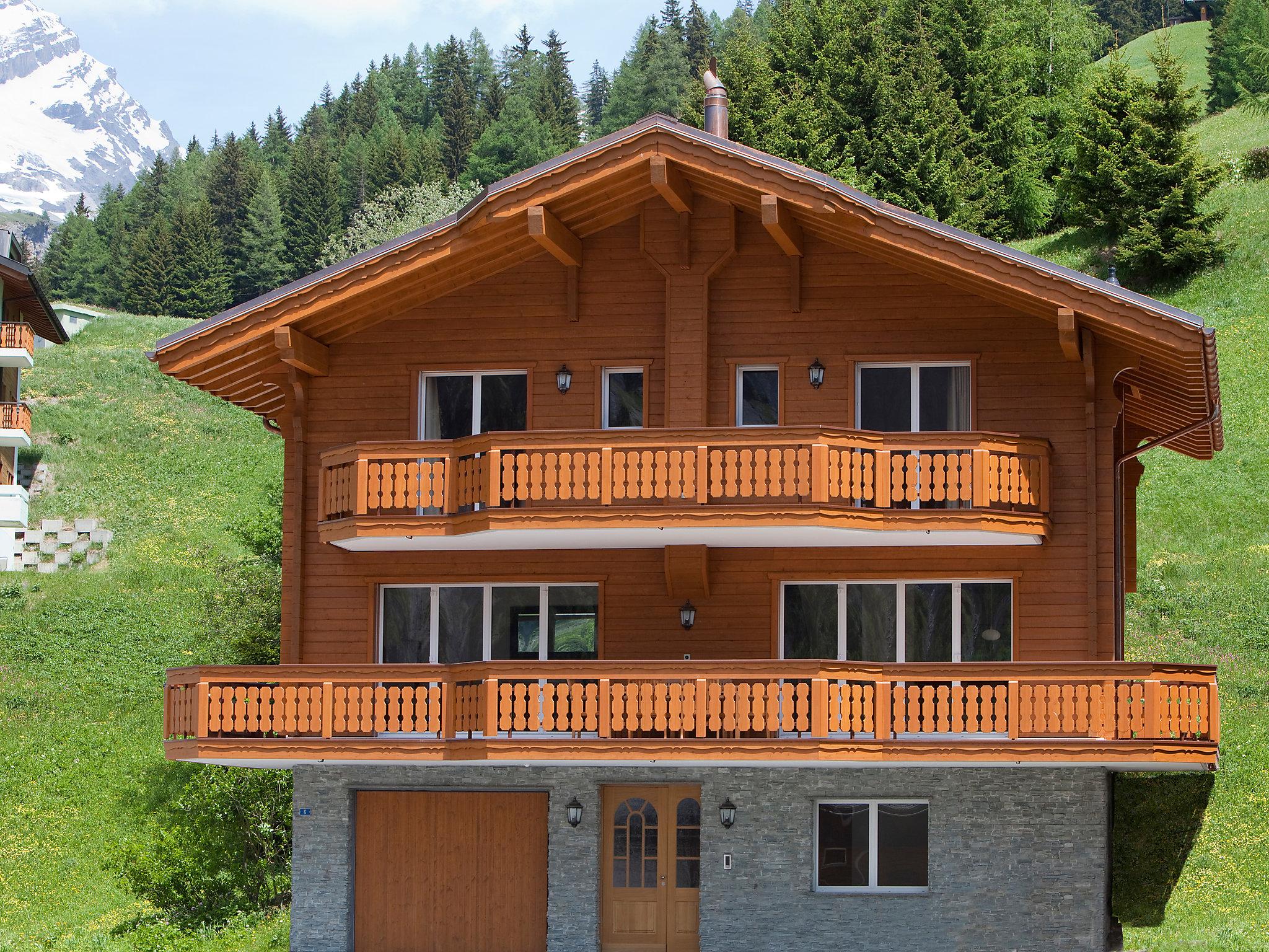 Foto 11 - Casa de 4 habitaciones en Leukerbad con jardín y vistas a la montaña