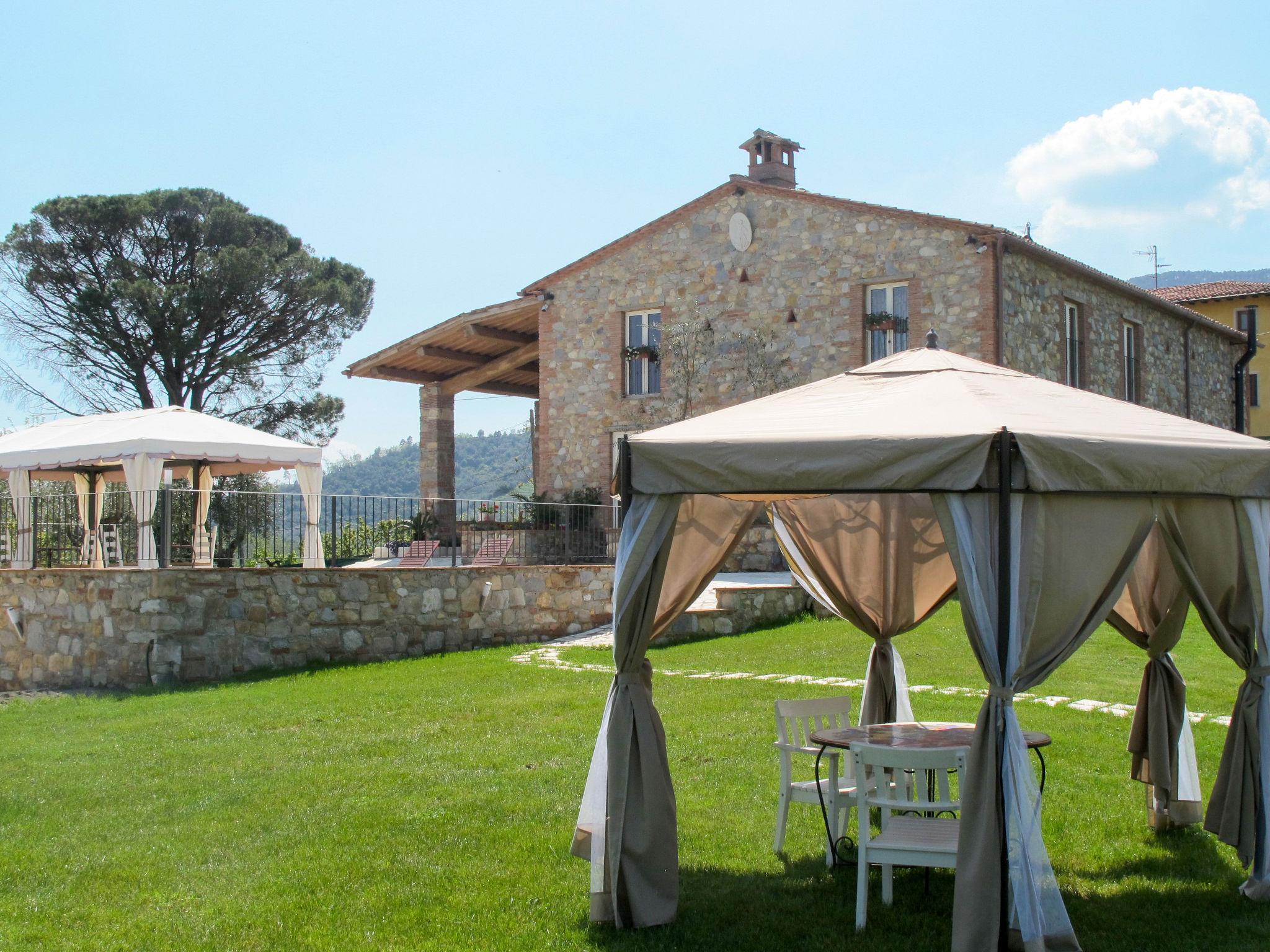 Foto 4 - Haus mit 7 Schlafzimmern in Capannori mit privater pool und terrasse