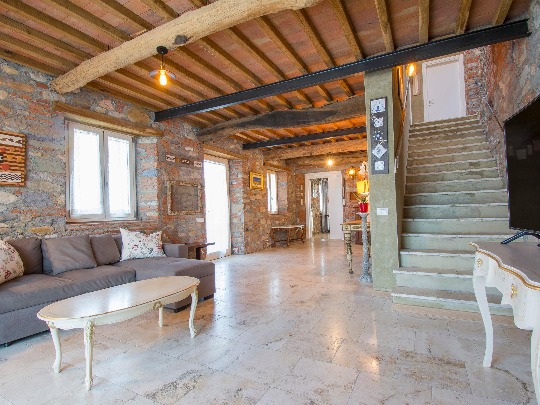 Photo 7 - 7 bedroom House in Capannori with private pool and terrace