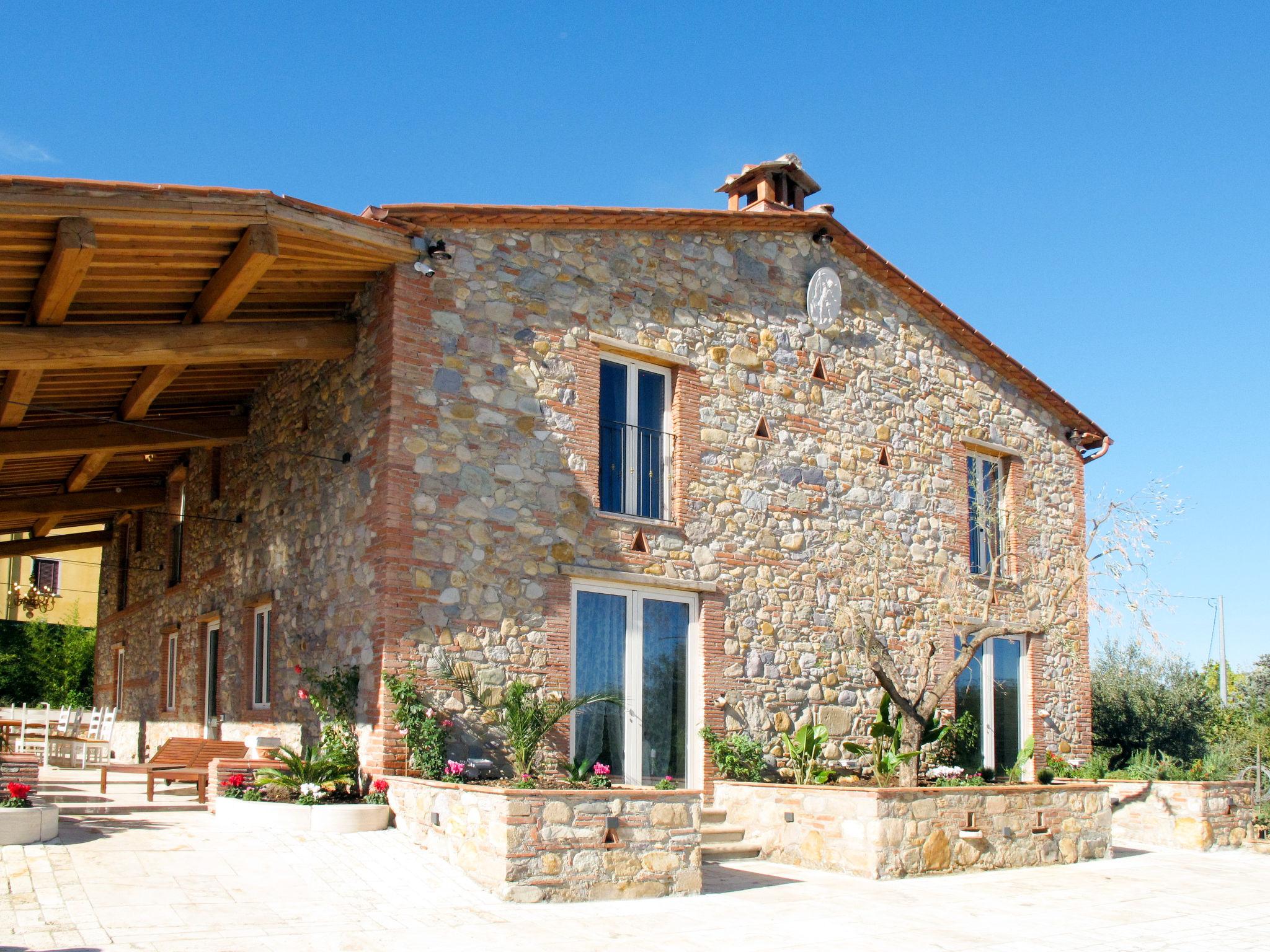 Photo 32 - Maison de 7 chambres à Capannori avec piscine privée et terrasse