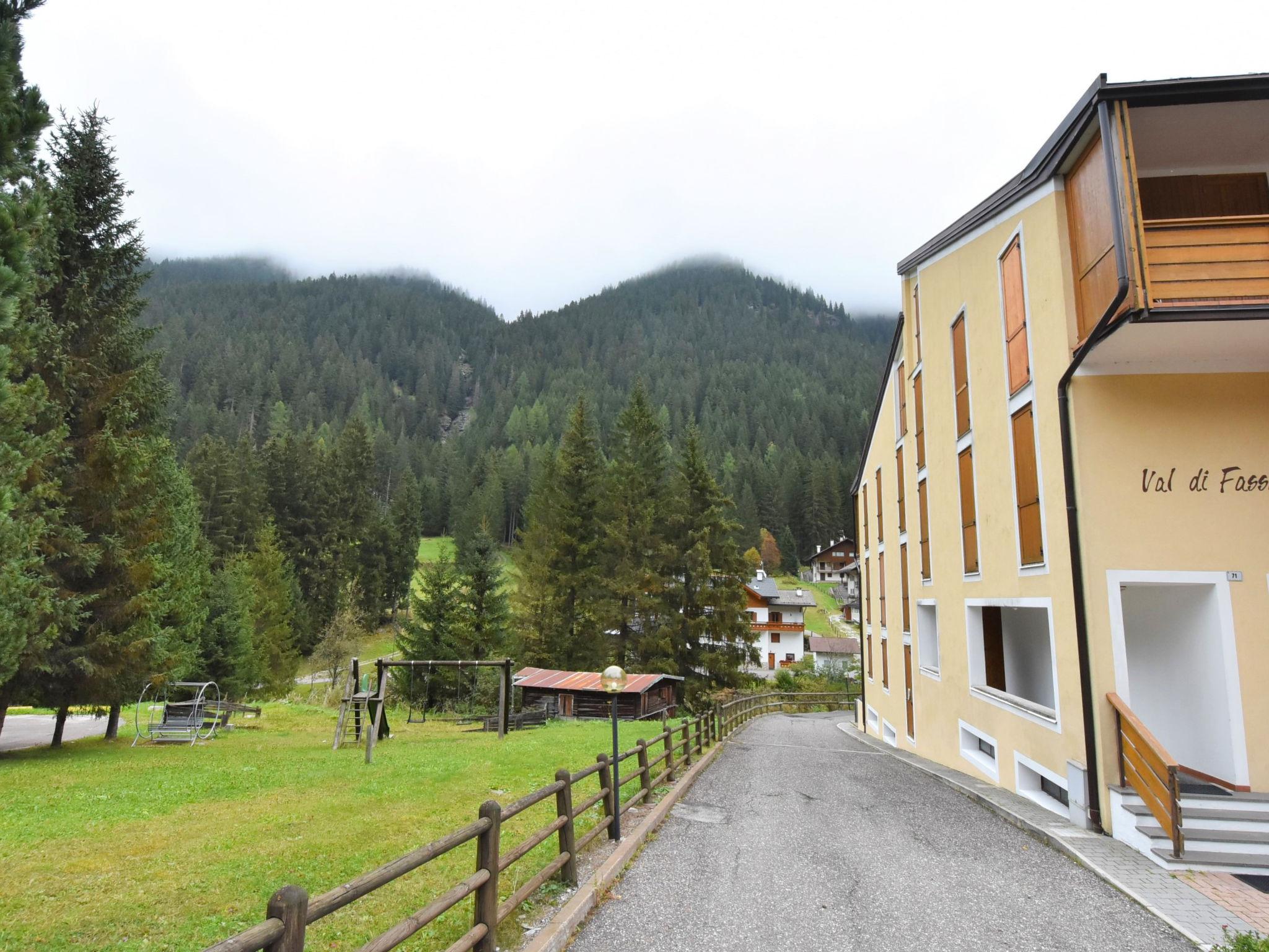 Photo 14 - Appartement de 2 chambres à Canazei avec vues sur la montagne