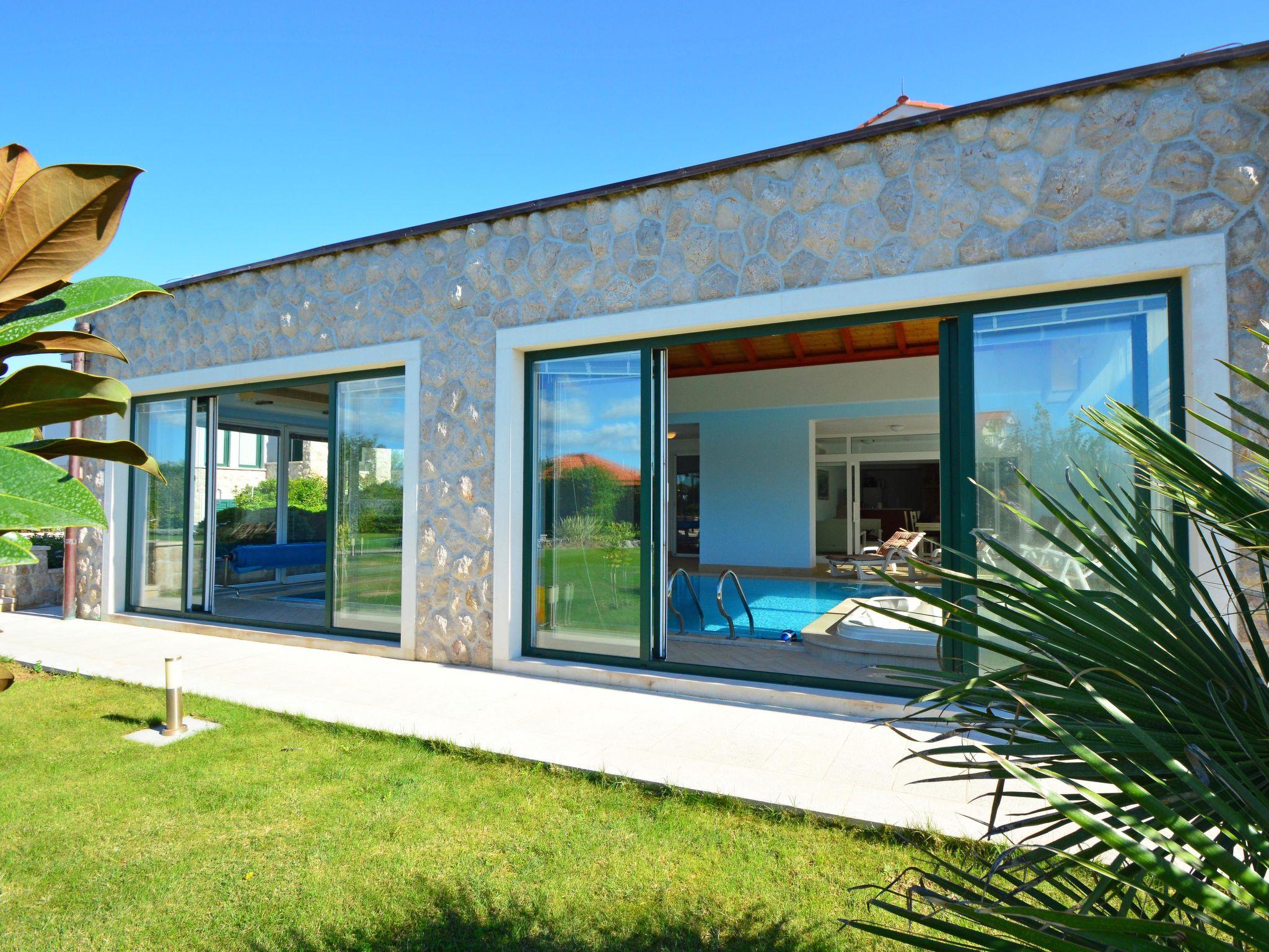 Photo 29 - 5 bedroom House in Tisno with private pool and sea view
