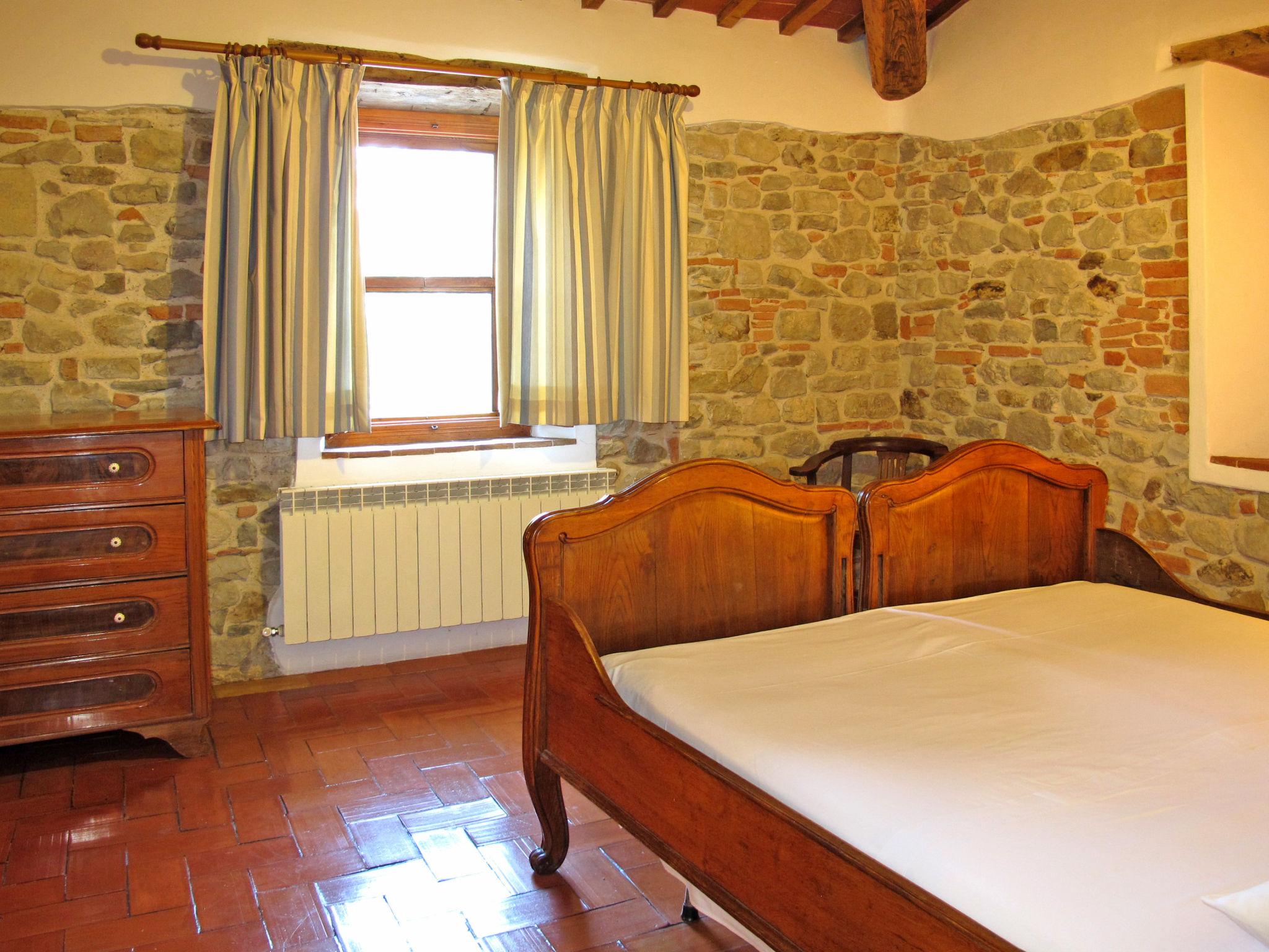 Photo 25 - Maison de 5 chambres à San Venanzo avec piscine privée et terrasse