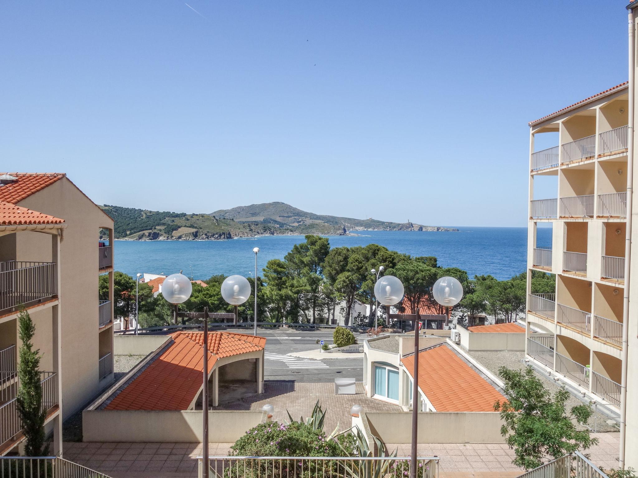 Foto 1 - Apartamento de 1 habitación en Banyuls-sur-Mer con vistas al mar