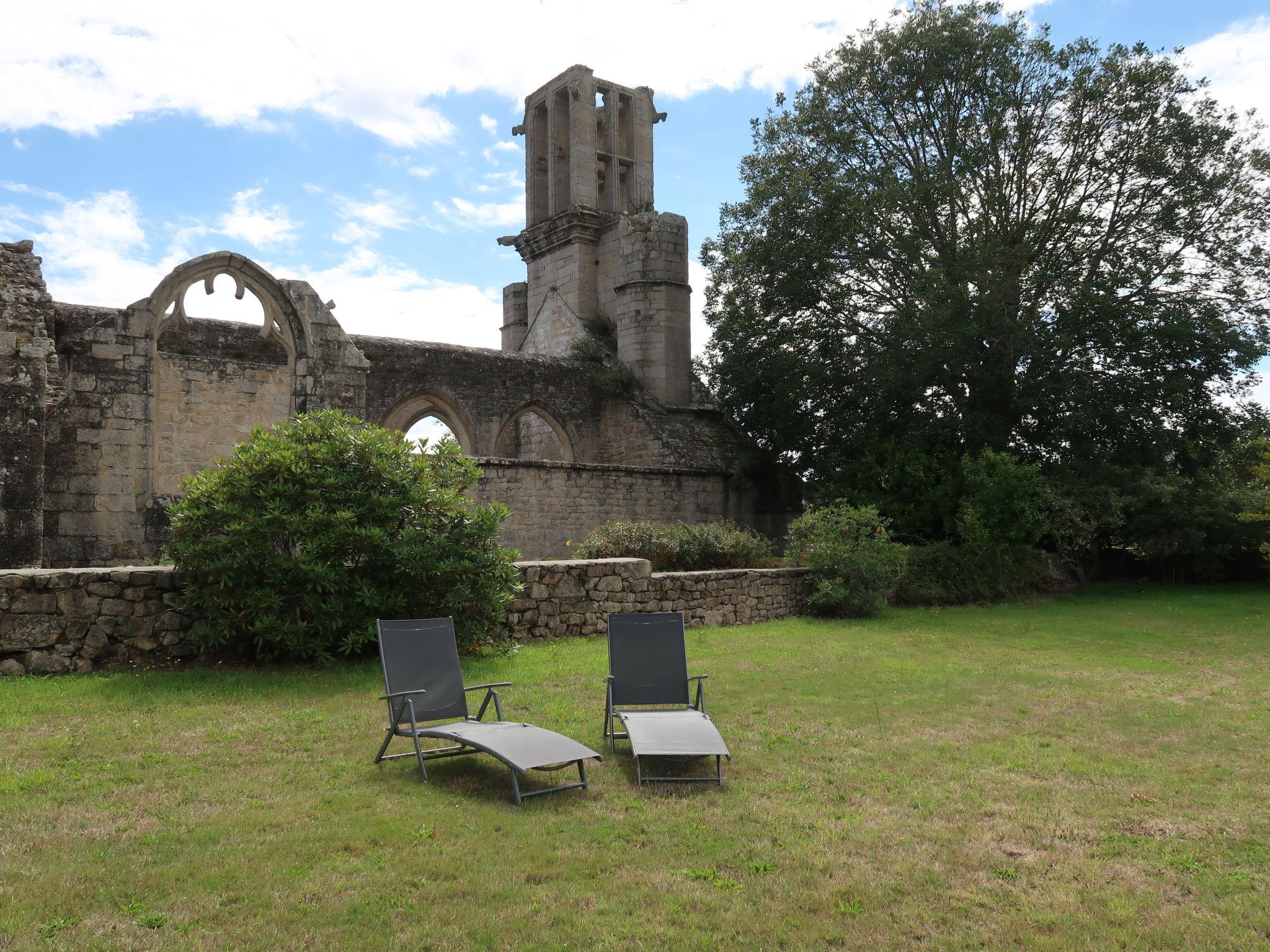 Photo 3 - 2 bedroom Apartment in Pont-l'Abbé with garden and sea view