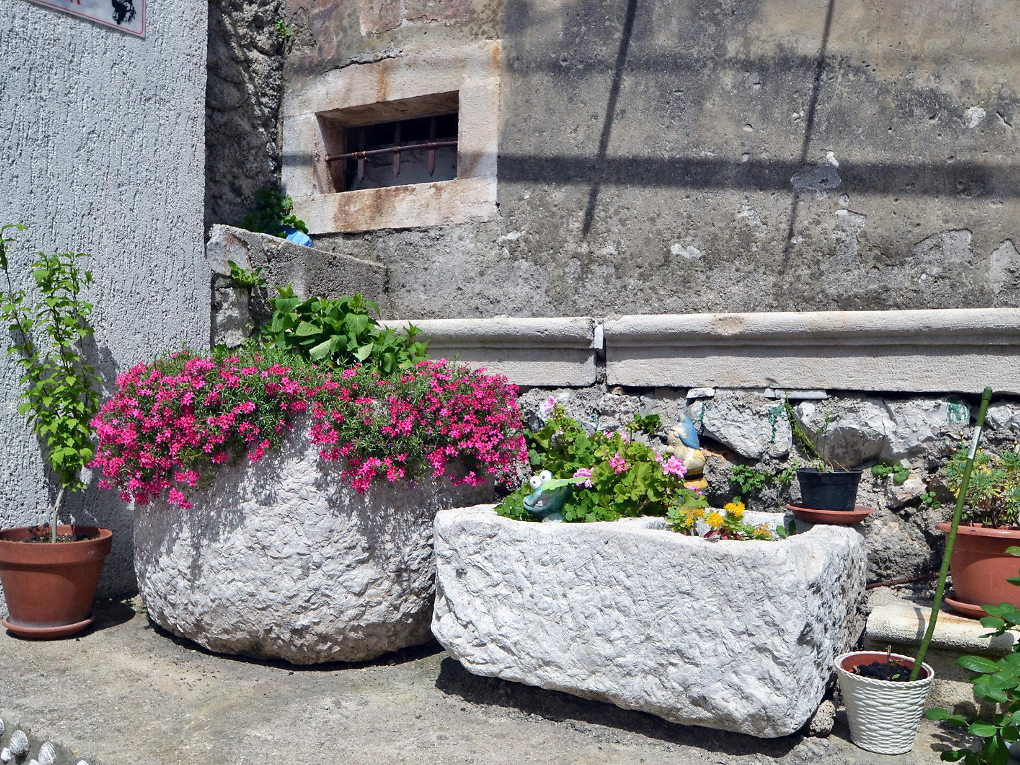 Foto 18 - Appartamento con 1 camera da letto a Mošćenička Draga con terrazza e vista mare