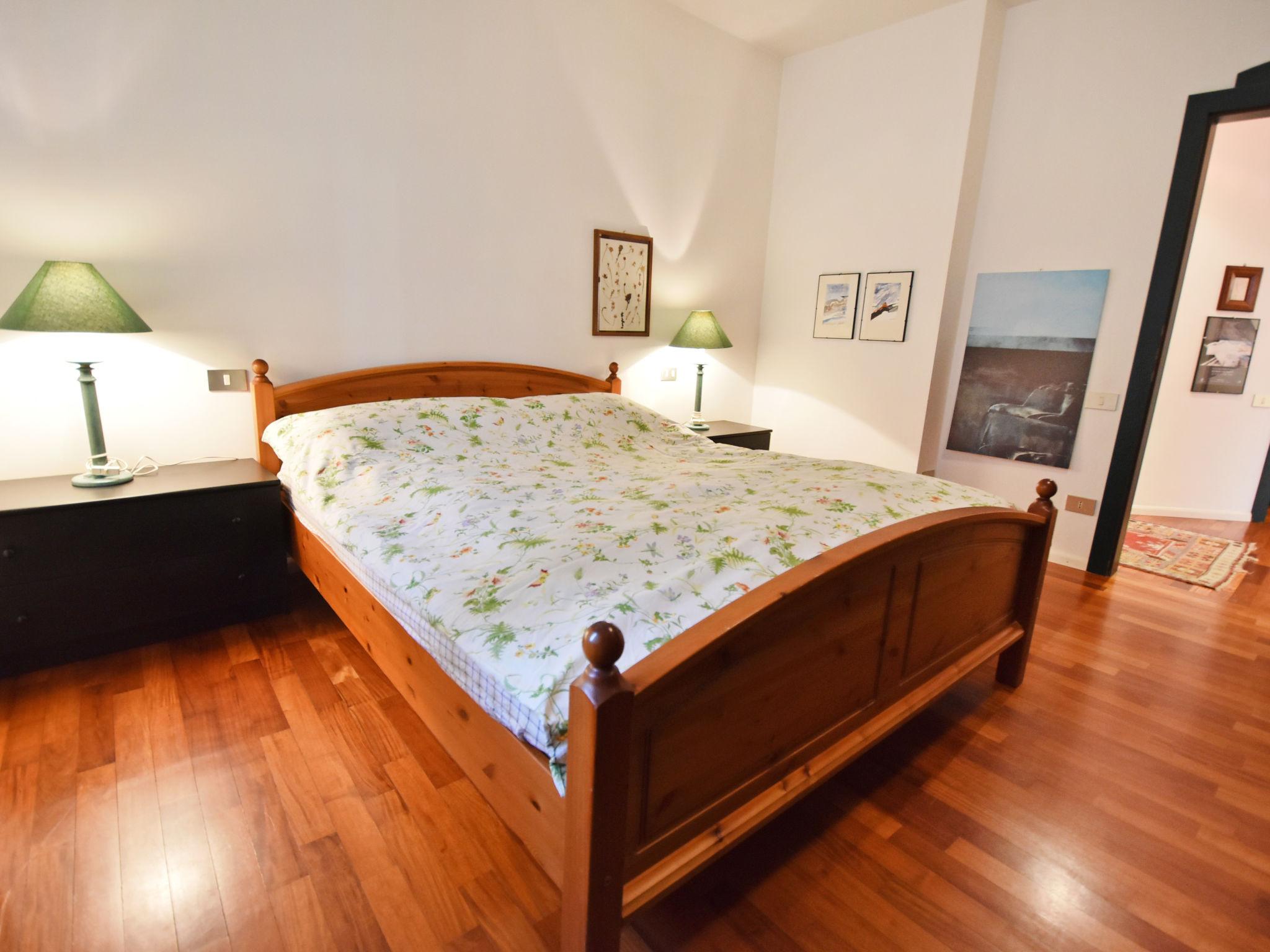 Foto 3 - Appartamento con 2 camere da letto a Merano con giardino e vista sulle montagne