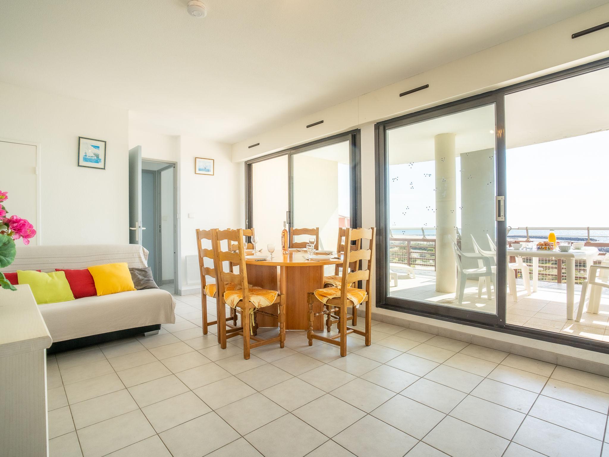 Foto 9 - Apartamento de 2 quartos em Agde com piscina e vistas do mar