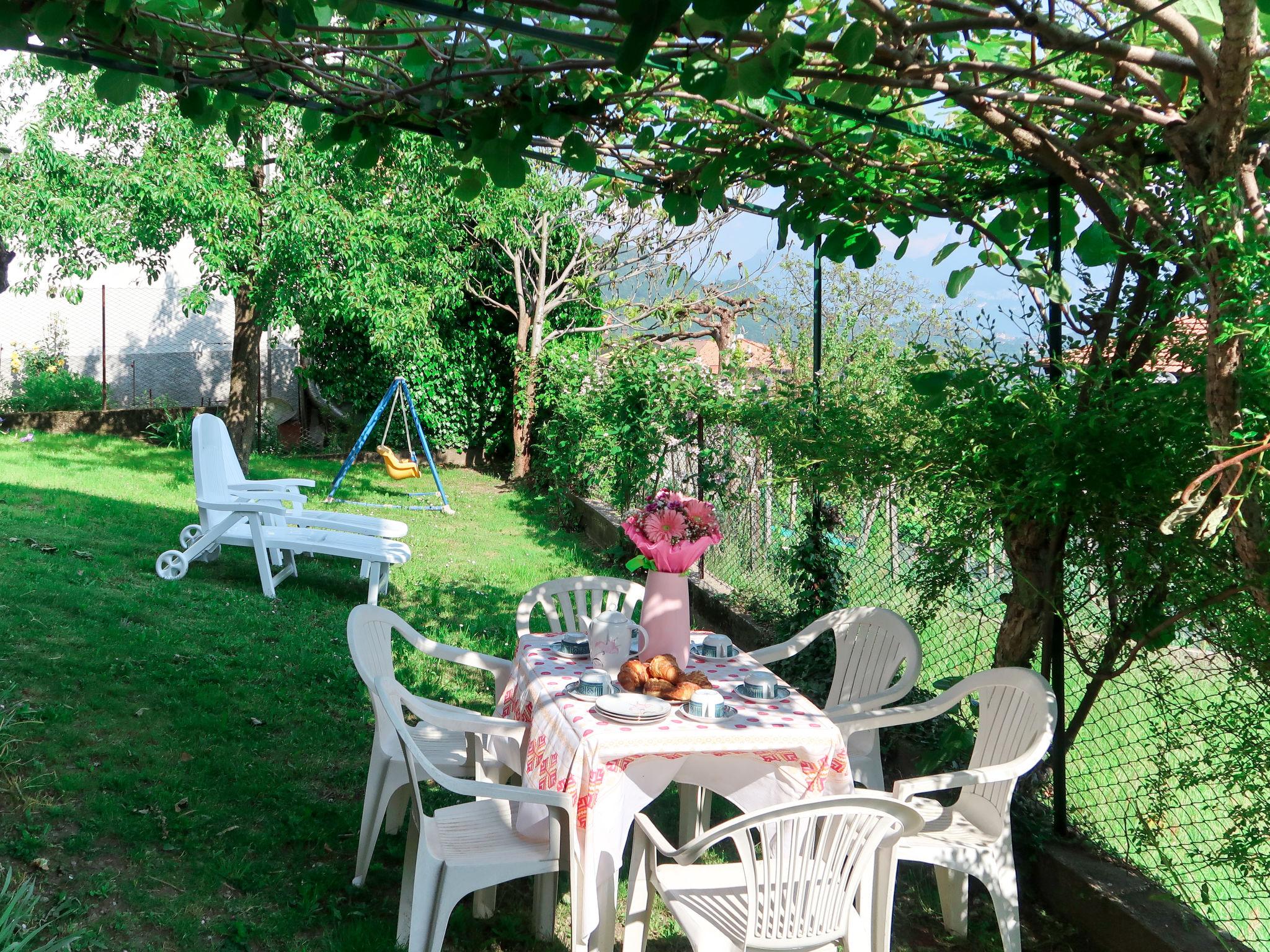 Photo 1 - Appartement de 3 chambres à Corrido avec jardin et vues sur la montagne