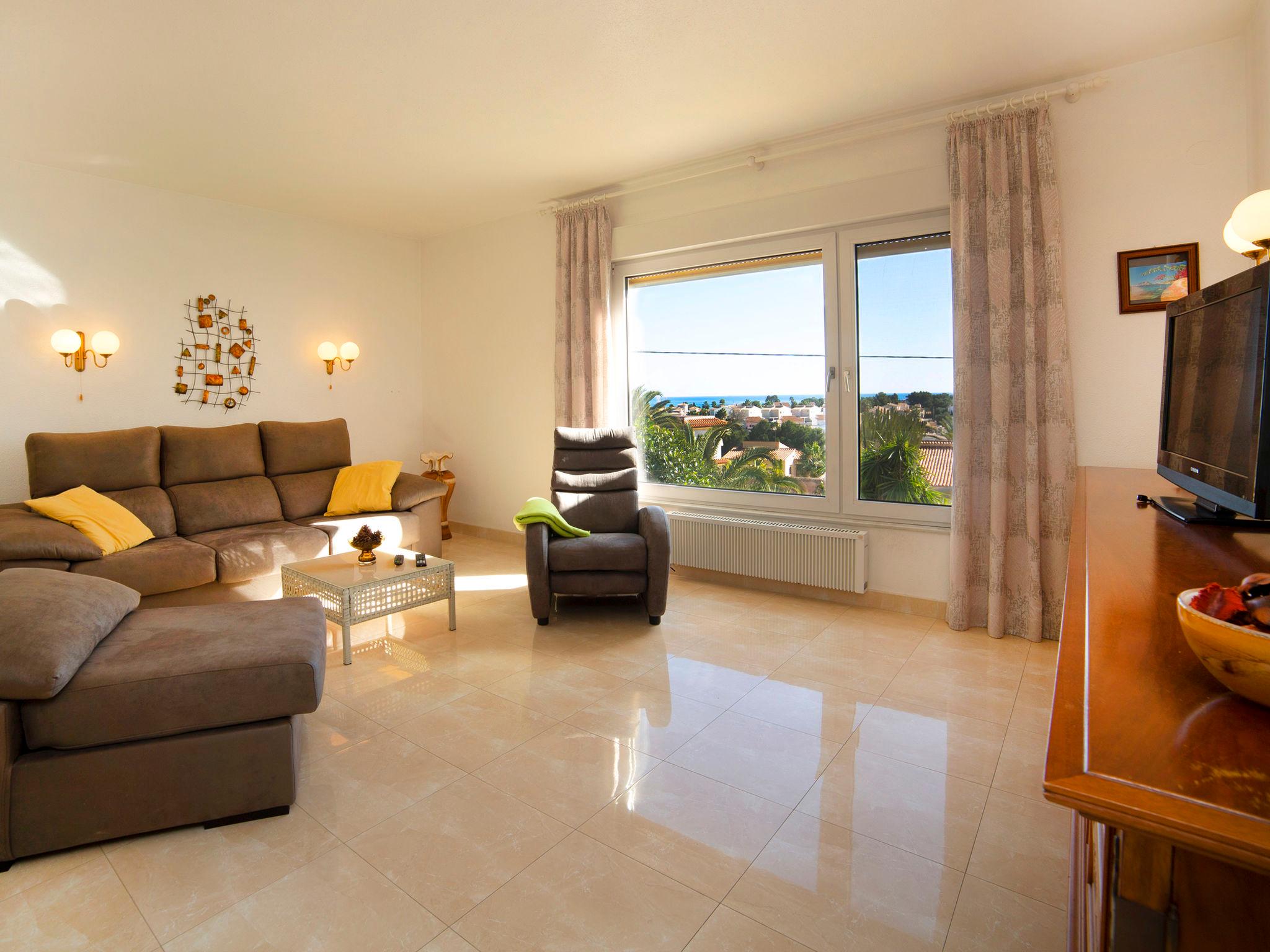 Photo 8 - 3 bedroom House in Calp with private pool and sea view