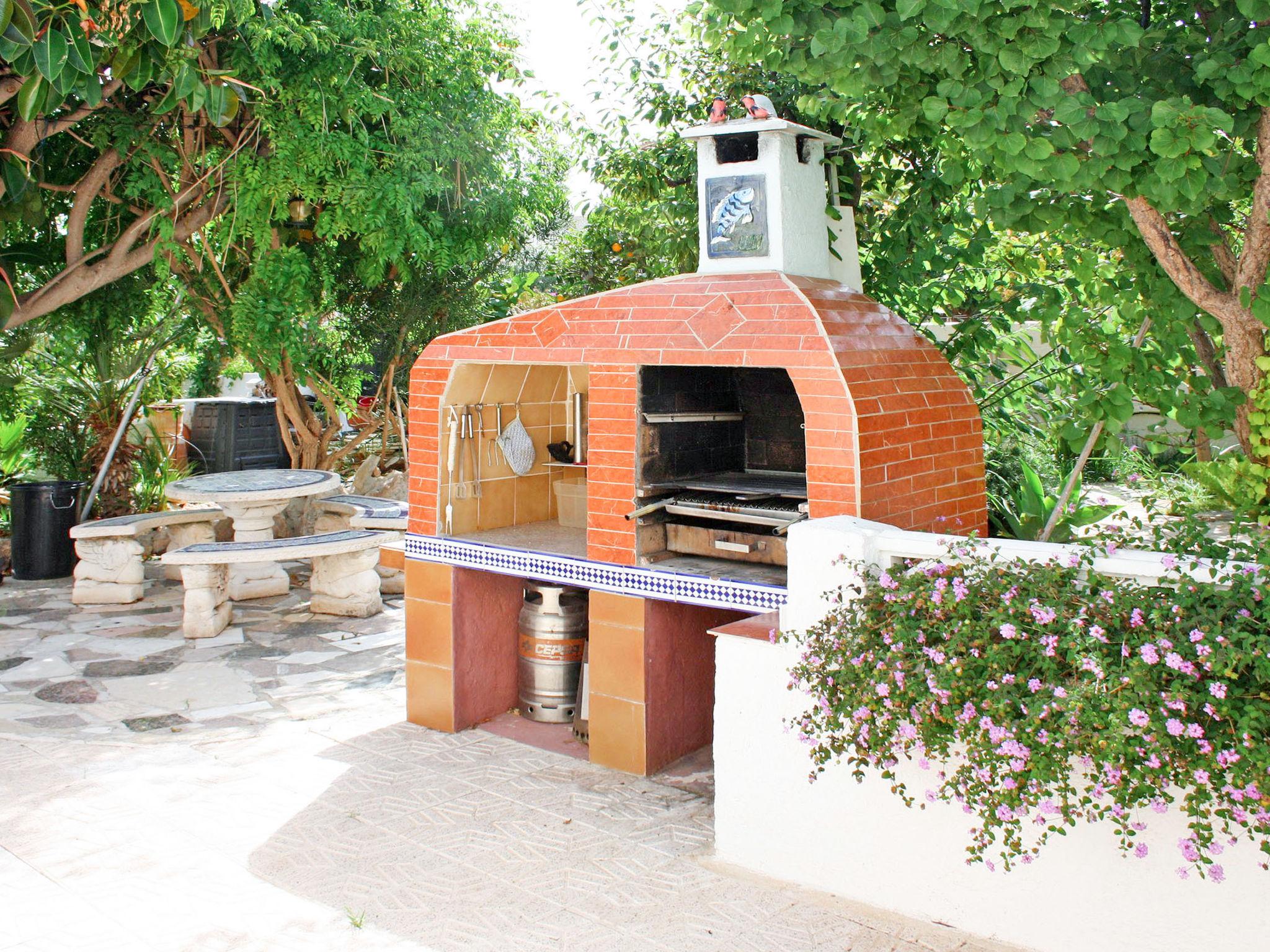 Foto 4 - Casa con 3 camere da letto a Calp con piscina privata e giardino