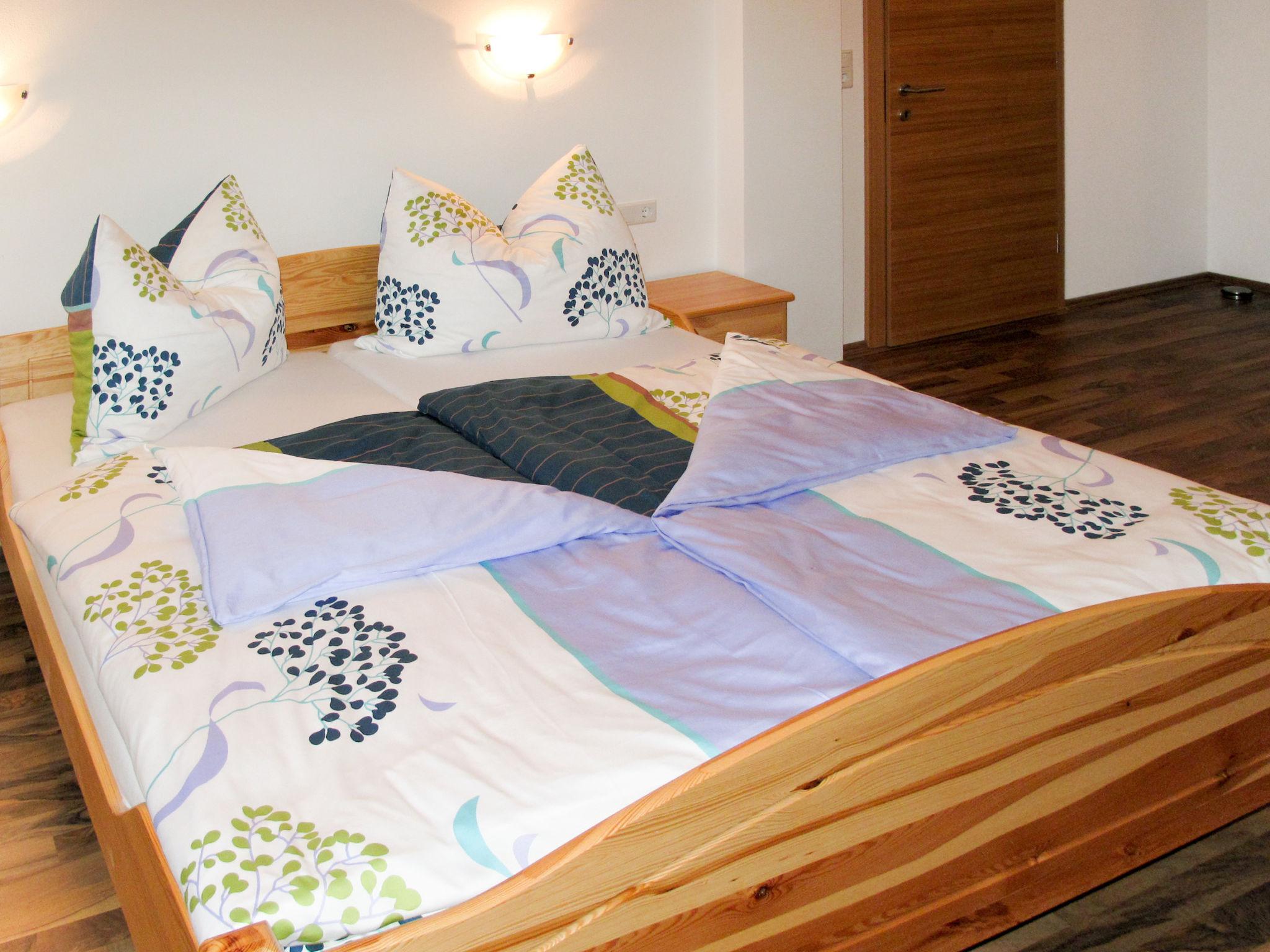 Foto 11 - Appartamento con 6 camere da letto a Ramsau im Zillertal con terrazza e vista sulle montagne