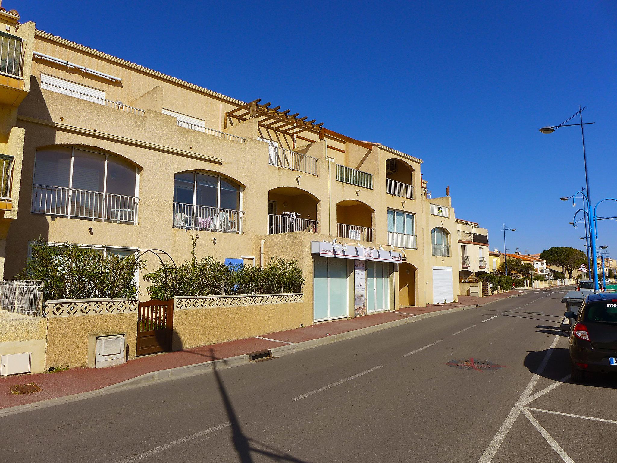 Photo 17 - Appartement de 3 chambres à Fleury avec vues à la mer