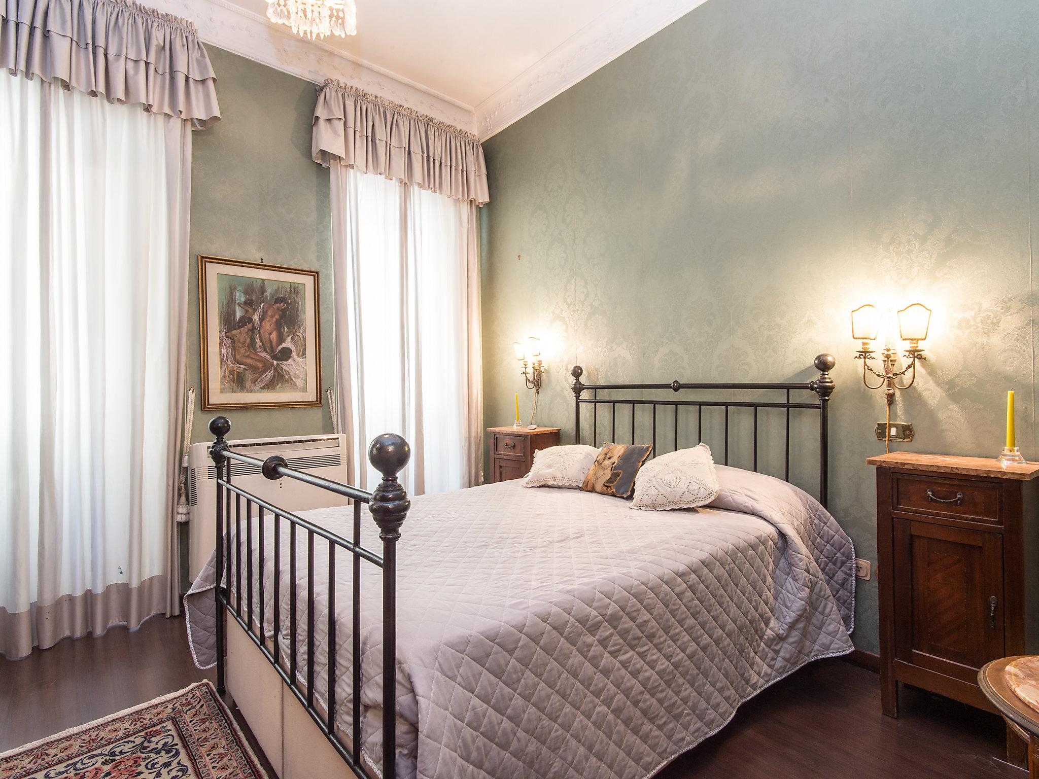 Foto 16 - Apartment mit 4 Schlafzimmern in Rom