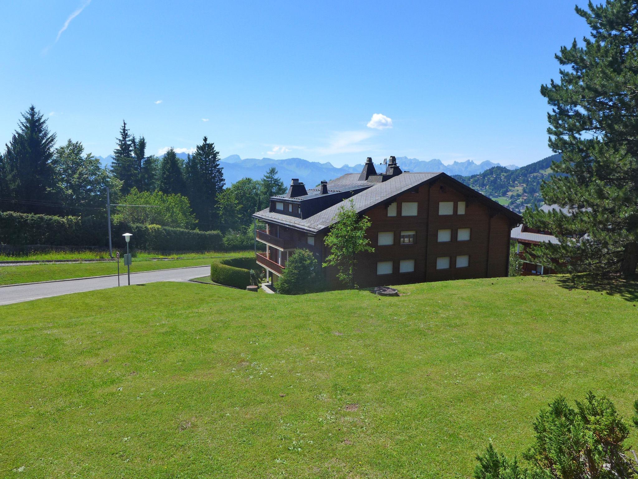 Foto 4 - Apartamento de 1 habitación en Ollon con vistas a la montaña