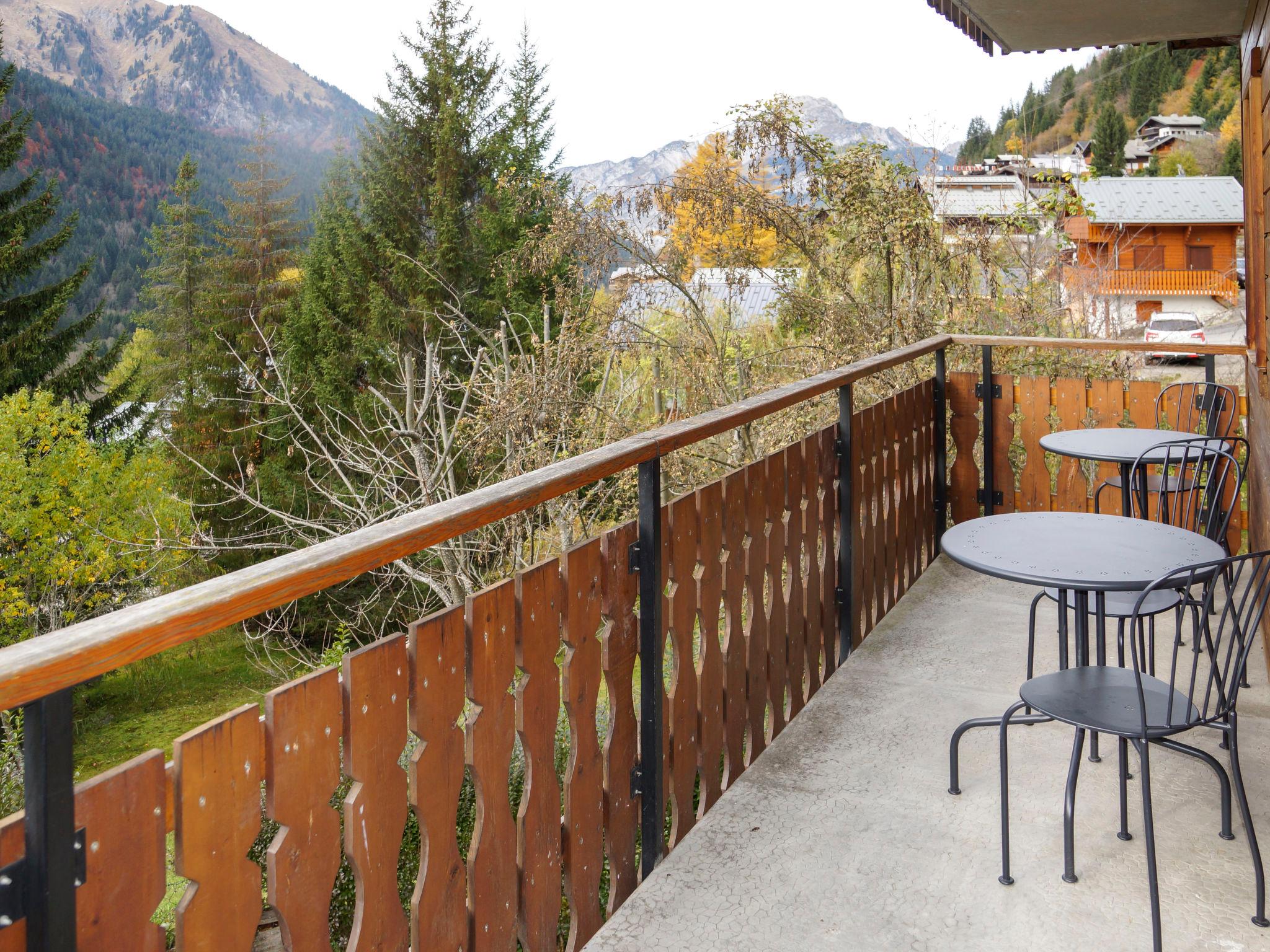 Photo 2 - 2 bedroom Apartment in Châtel with garden and mountain view