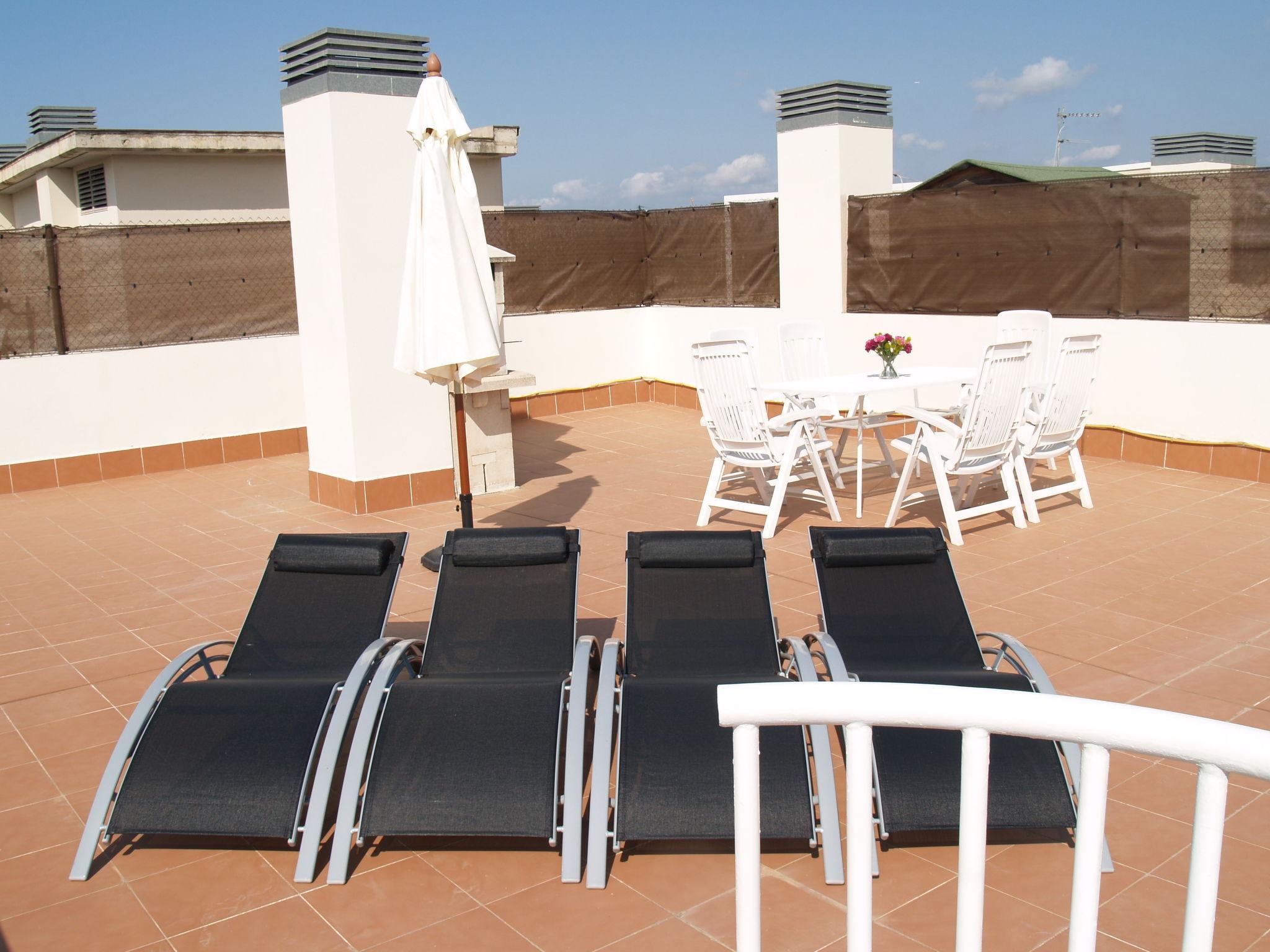 Photo 18 - Appartement de 3 chambres à Salou avec piscine et jardin