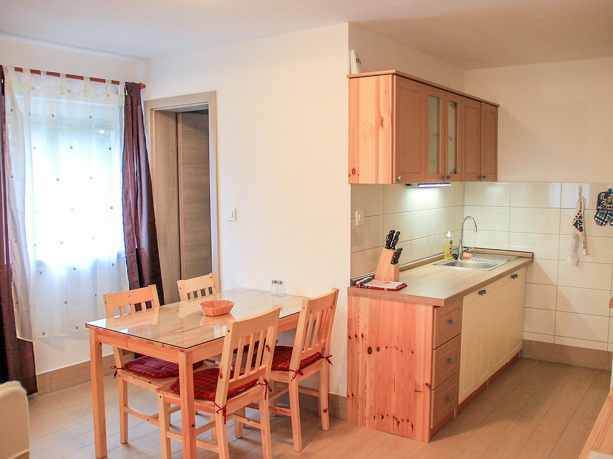 Photo 3 - 1 bedroom Apartment in Bohinj