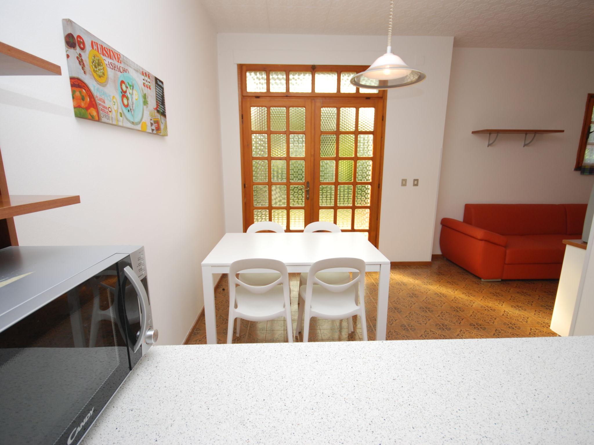 Photo 5 - 3 bedroom House in Lignano Sabbiadoro with garden and terrace