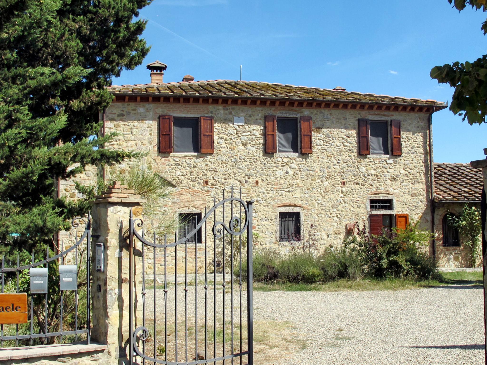 Photo 19 - Maison de 1 chambre à Poggibonsi avec jardin et terrasse