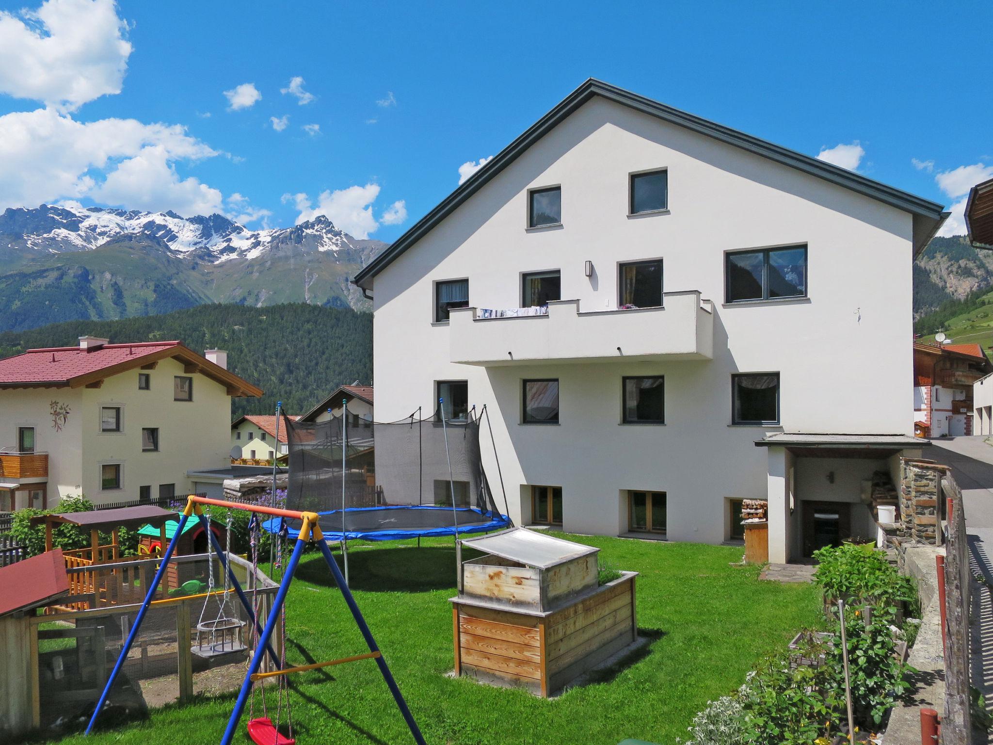 Photo 1 - Appartement de 2 chambres à Nauders avec jardin et vues sur la montagne