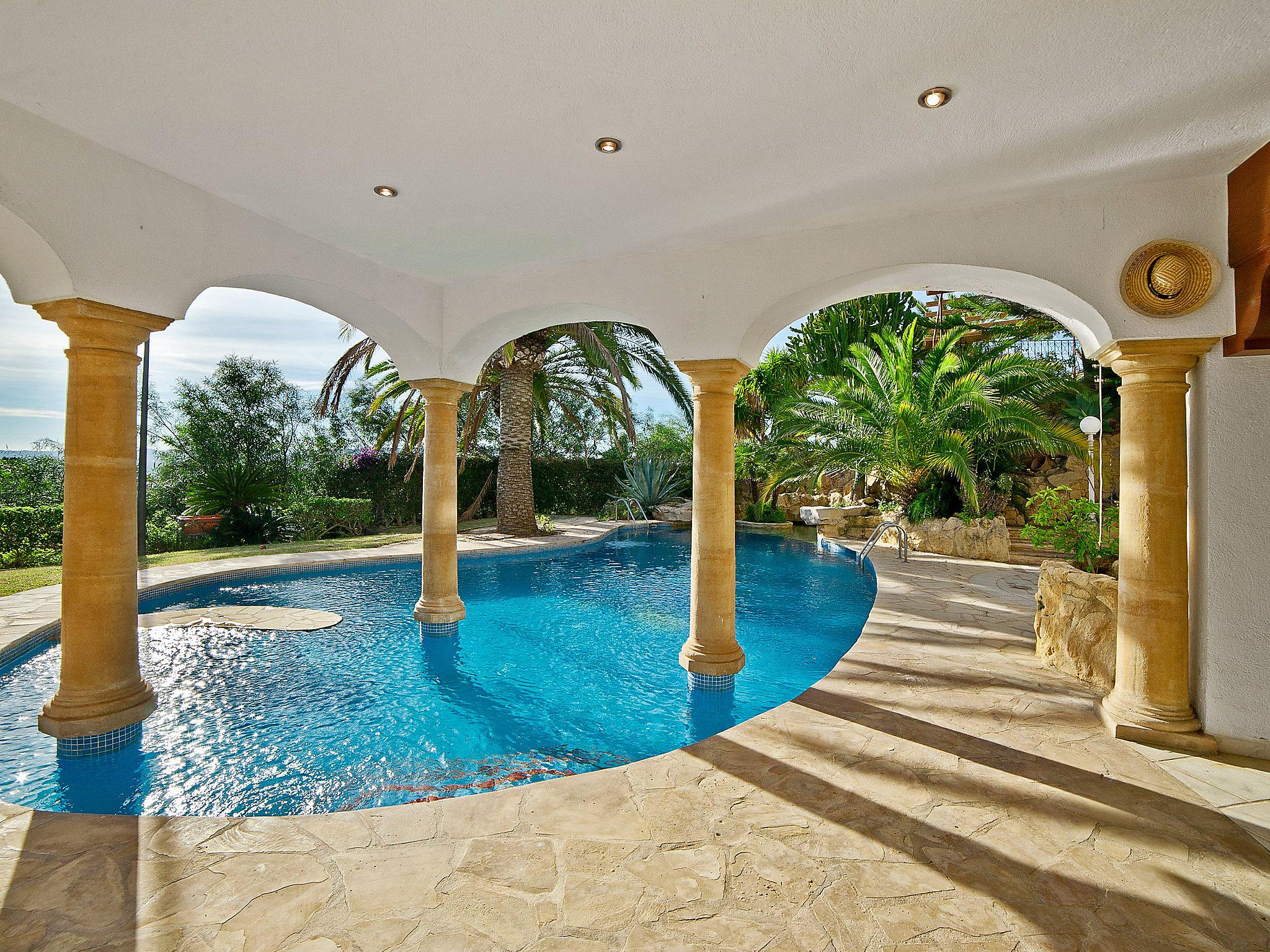 Foto 46 - Casa de 5 quartos em Jávea com piscina privada e jardim