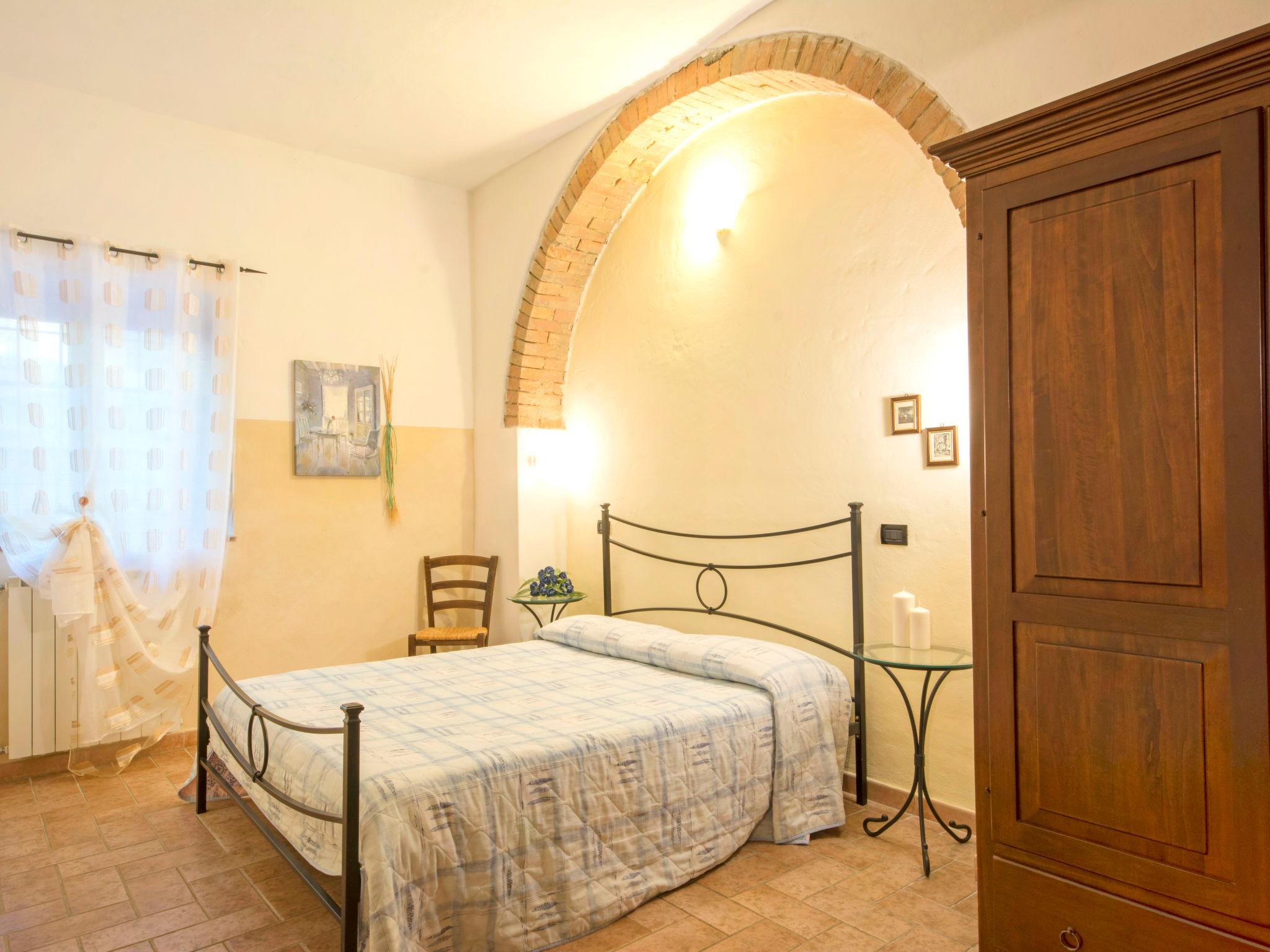 Foto 8 - Apartamento de 2 quartos em Volterra com piscina e jardim
