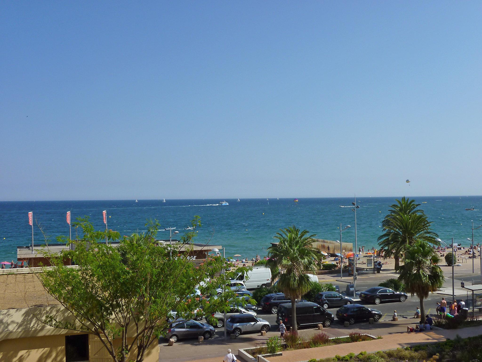 Photo 3 - Appartement de 1 chambre à Fréjus avec terrasse et vues à la mer