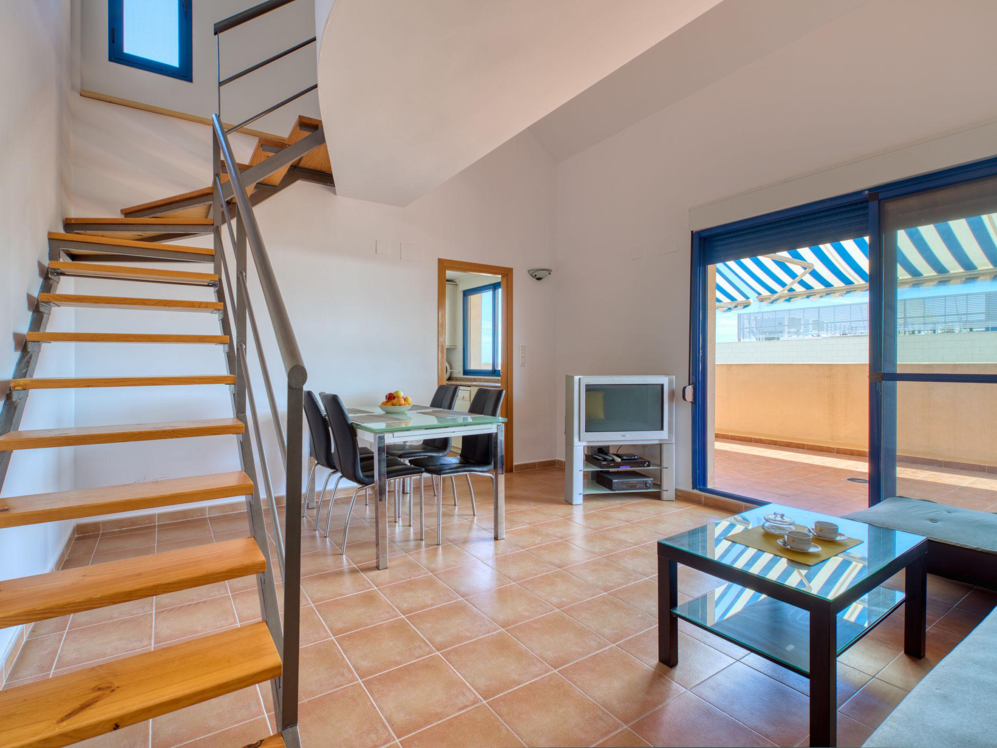 Foto 8 - Apartamento de 2 habitaciones en Dénia con piscina y vistas al mar