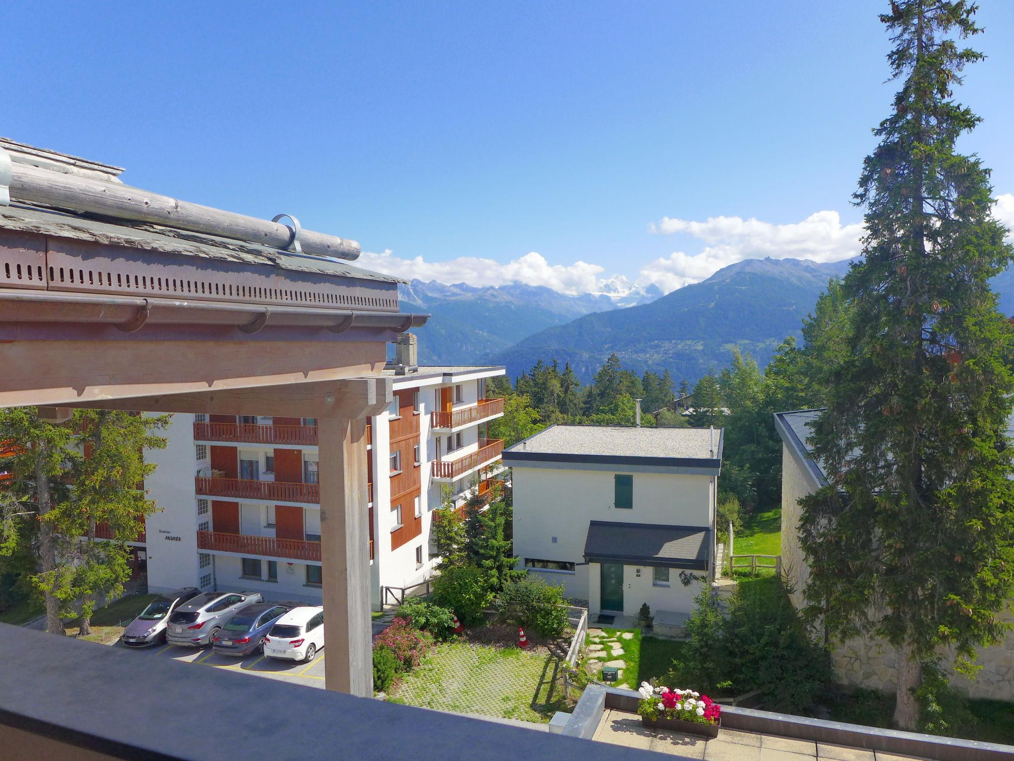 Foto 22 - Apartamento de 3 habitaciones en Crans-Montana con vistas a la montaña