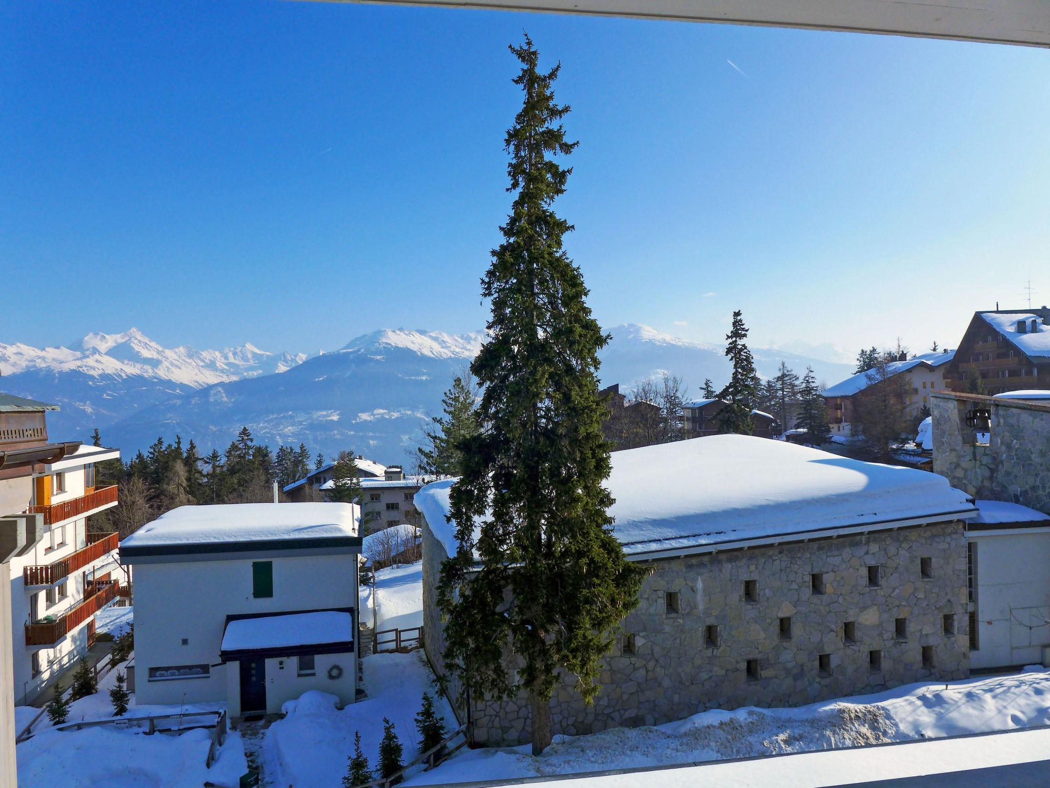 Photo 26 - Appartement de 3 chambres à Crans-Montana avec vues sur la montagne