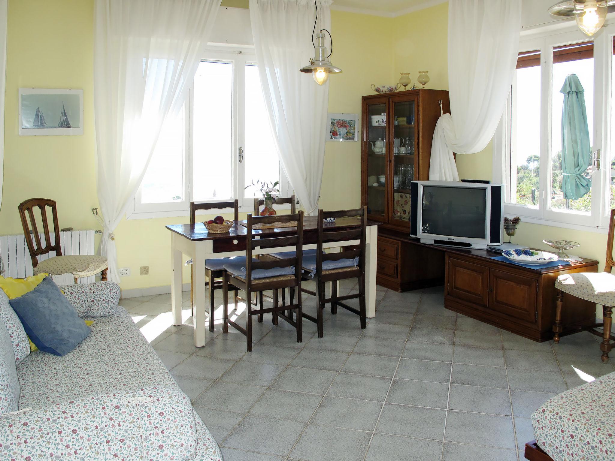 Foto 7 - Apartment mit 2 Schlafzimmern in Costarainera mit terrasse und blick aufs meer