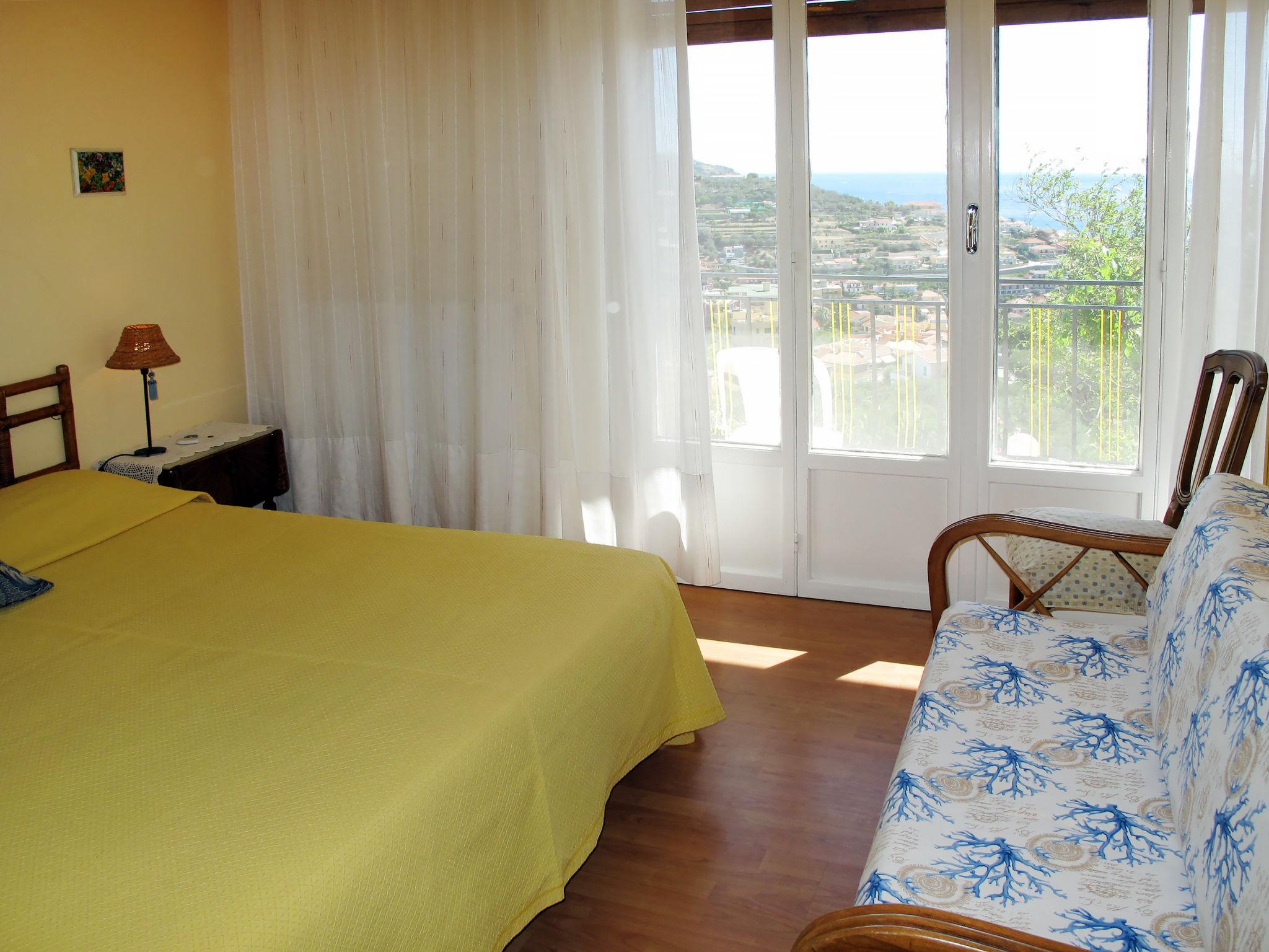 Foto 10 - Apartment mit 2 Schlafzimmern in Costarainera mit terrasse und blick aufs meer