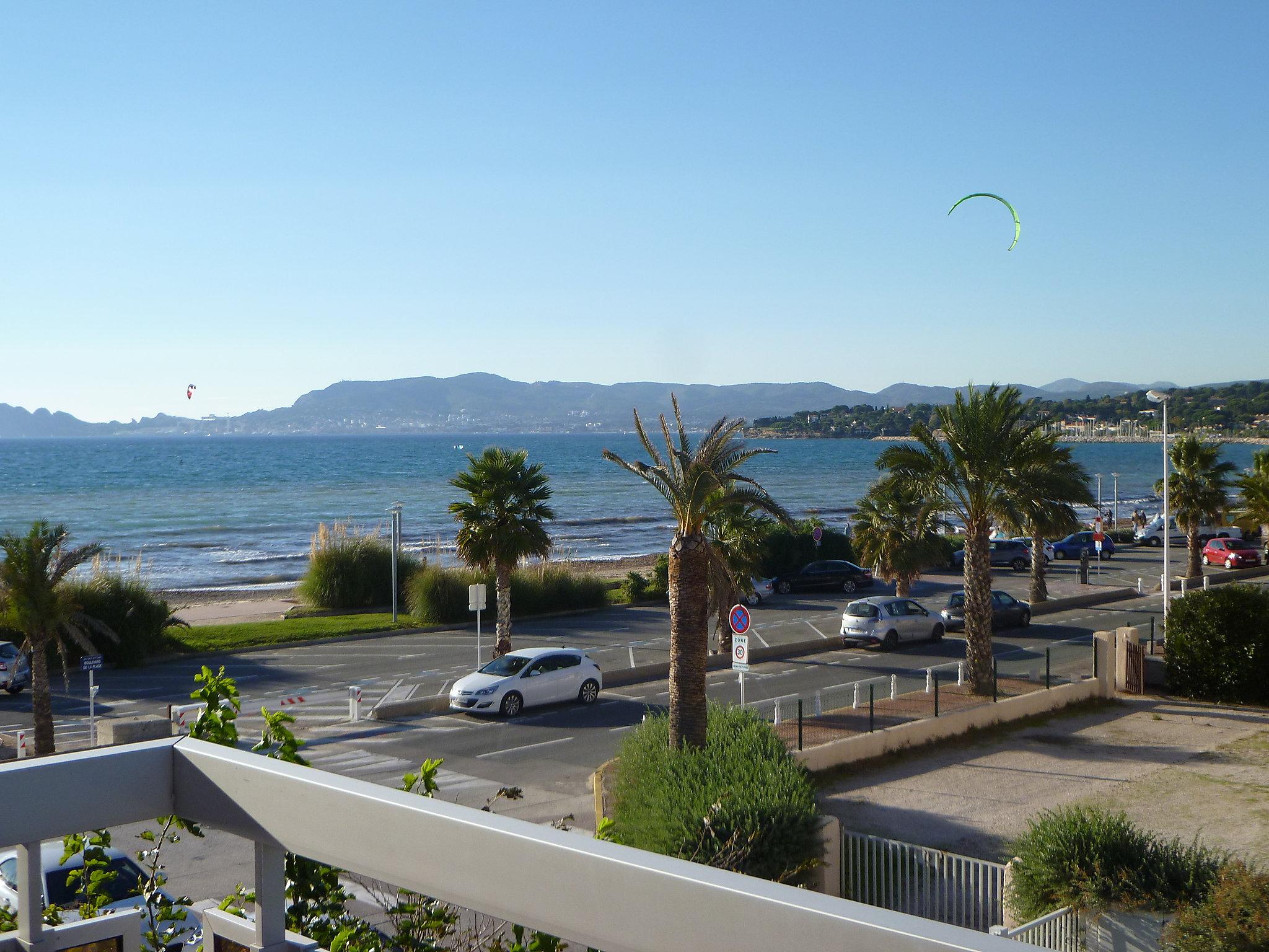 Foto 17 - Apartamento de 1 quarto em Saint-Cyr-sur-Mer com terraço e vistas do mar