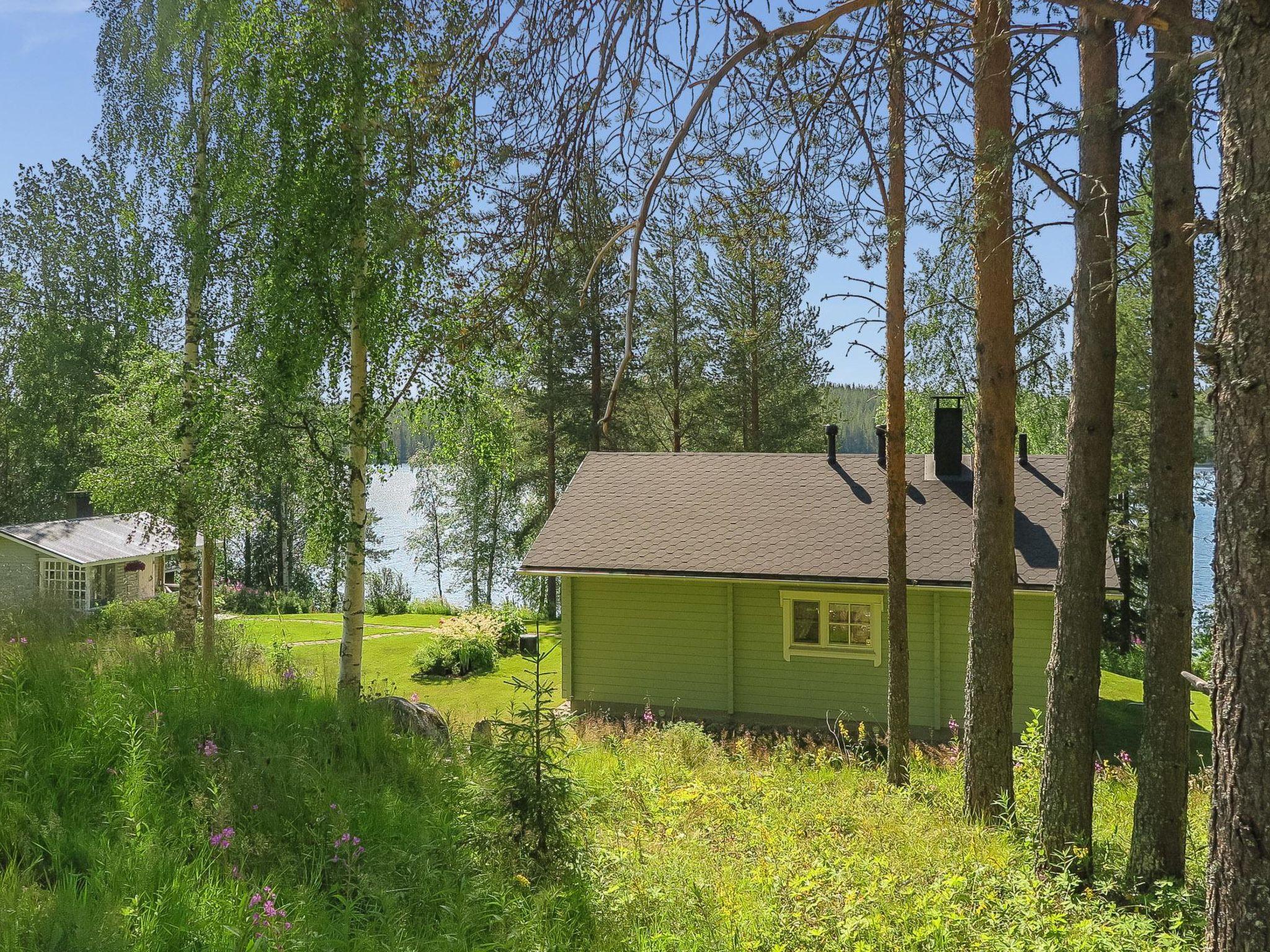 Foto 10 - Casa de 2 habitaciones en Rovaniemi con sauna y vistas a la montaña