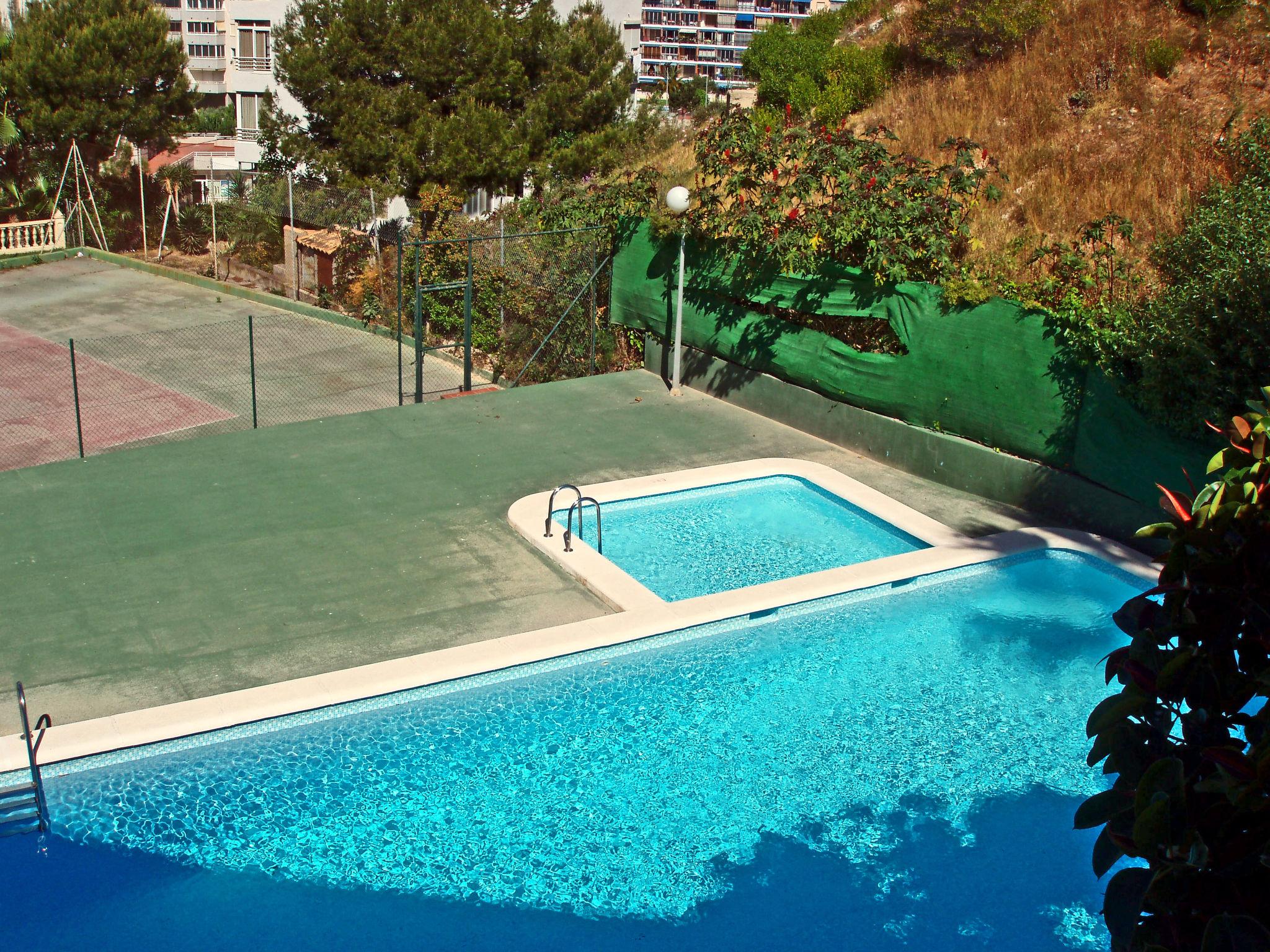 Photo 1 - 1 bedroom Apartment in Benidorm with swimming pool and sea view