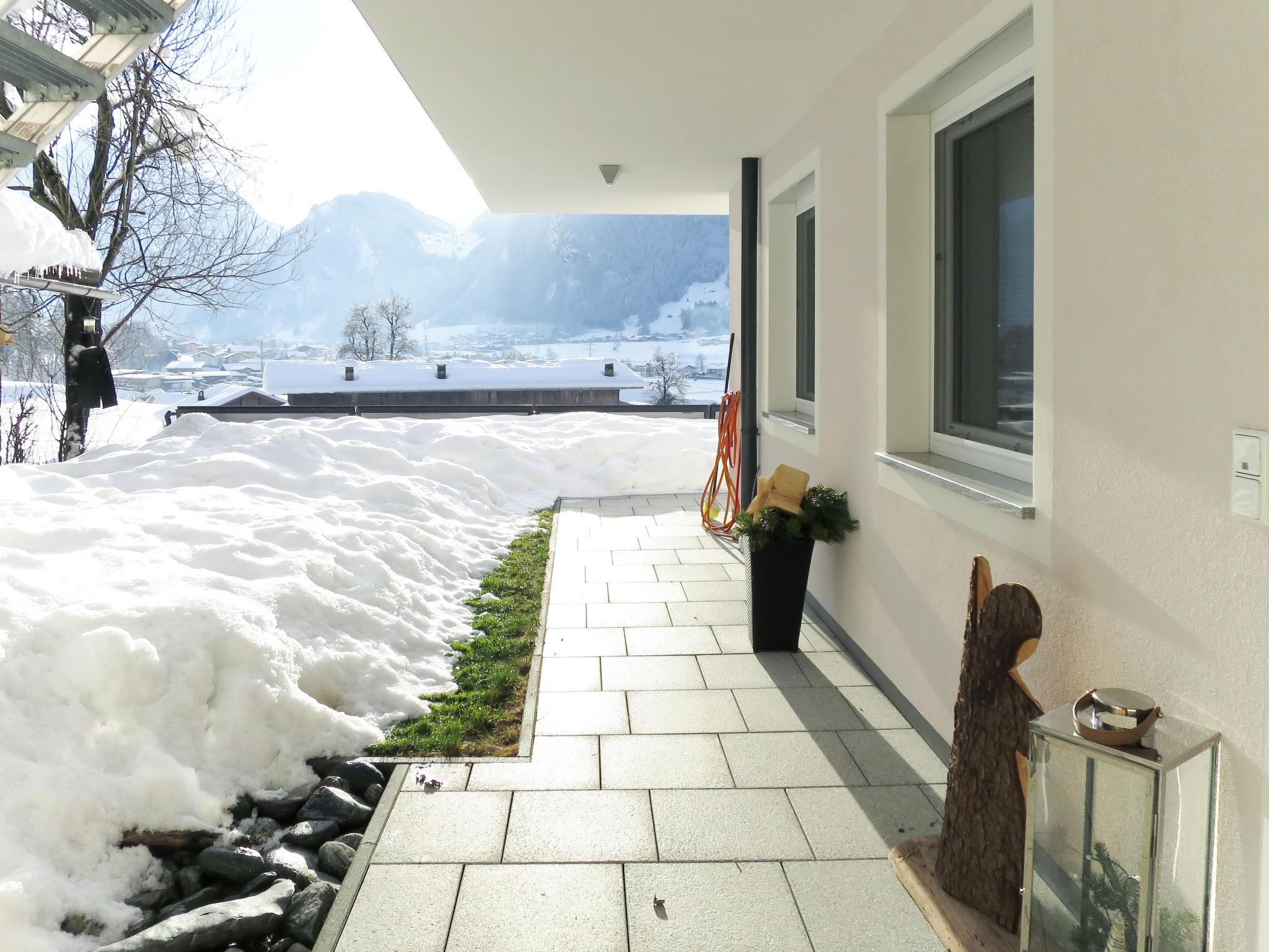 Photo 15 - 3 bedroom Apartment in Ramsau im Zillertal with garden and terrace