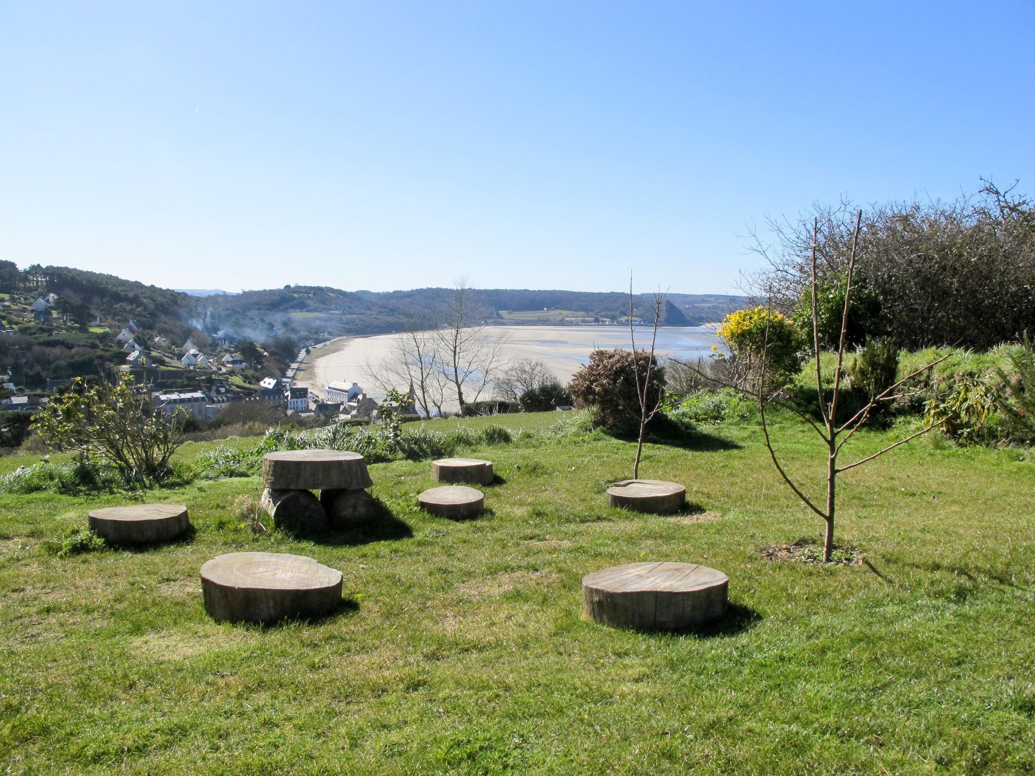 Foto 4 - Appartamento con 2 camere da letto a Saint-Michel-en-Grève con piscina privata e vista mare