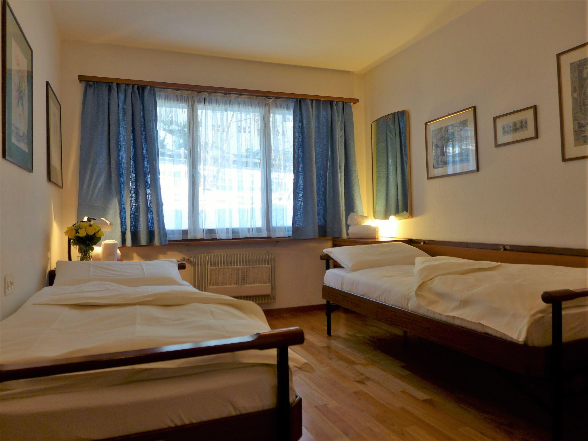 Foto 3 - Apartamento de 2 quartos em Sankt Moritz com jardim