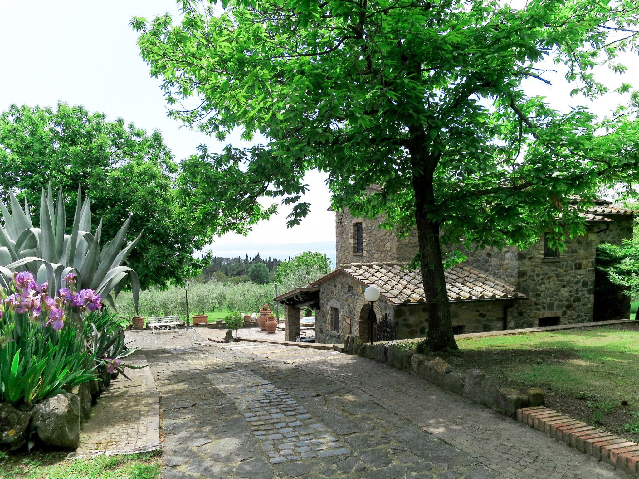 Foto 1 - Casa con 2 camere da letto a Bolsena con piscina privata e giardino