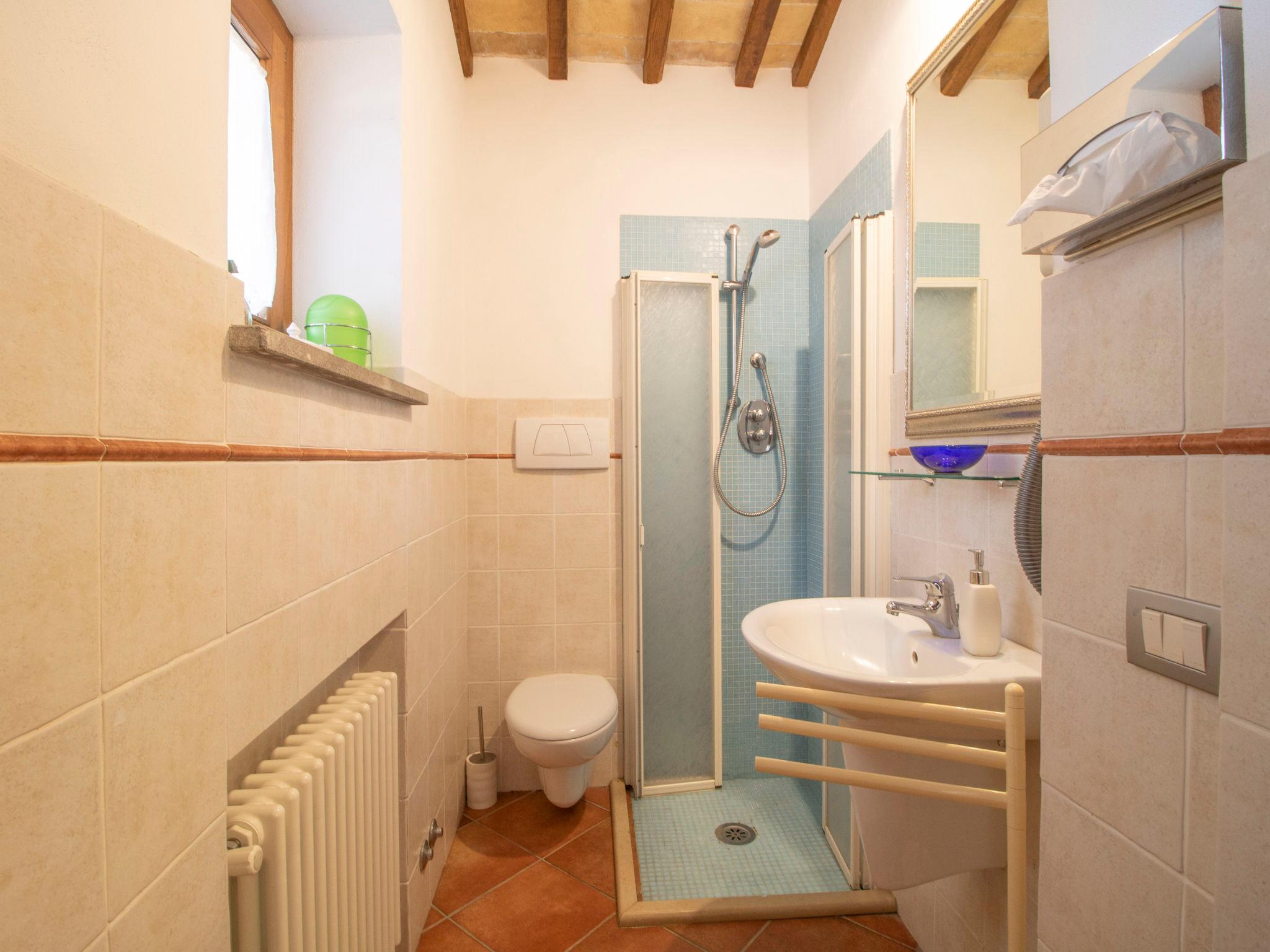 Photo 19 - 2 bedroom House in Bolsena with private pool and garden