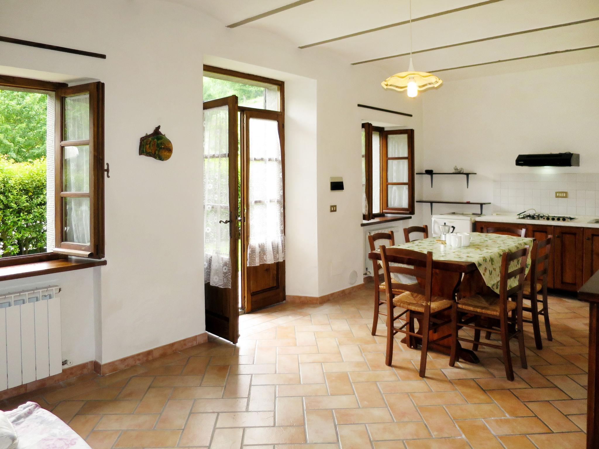 Photo 10 - 1 bedroom Apartment in Lisciano Niccone with swimming pool and garden