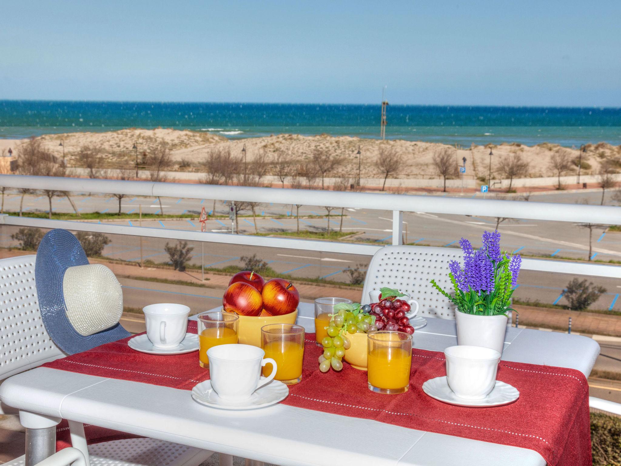 Foto 1 - Apartamento de 2 quartos em Pals com piscina e vistas do mar