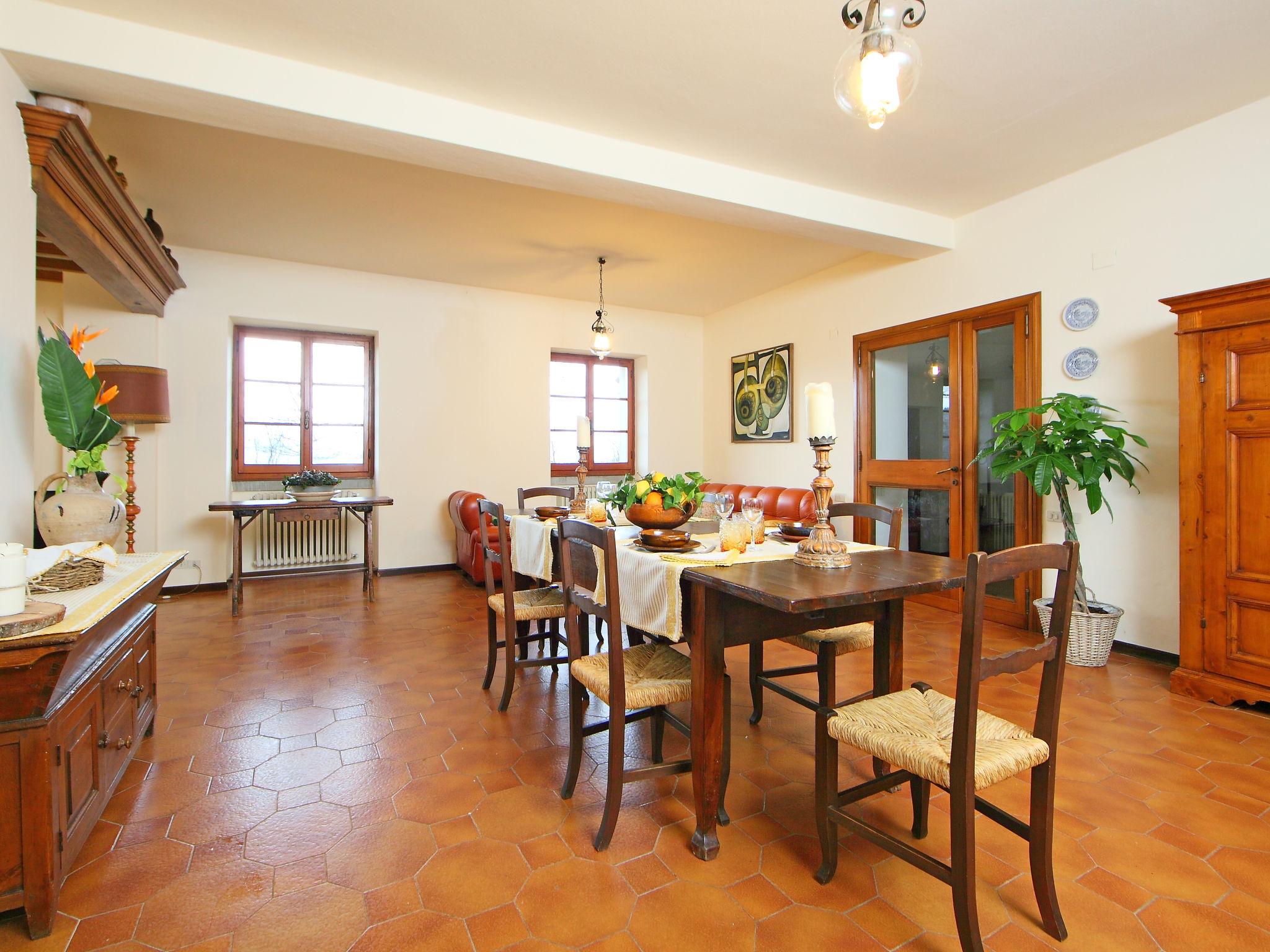 Photo 13 - 5 bedroom House in Citerna with private pool and garden