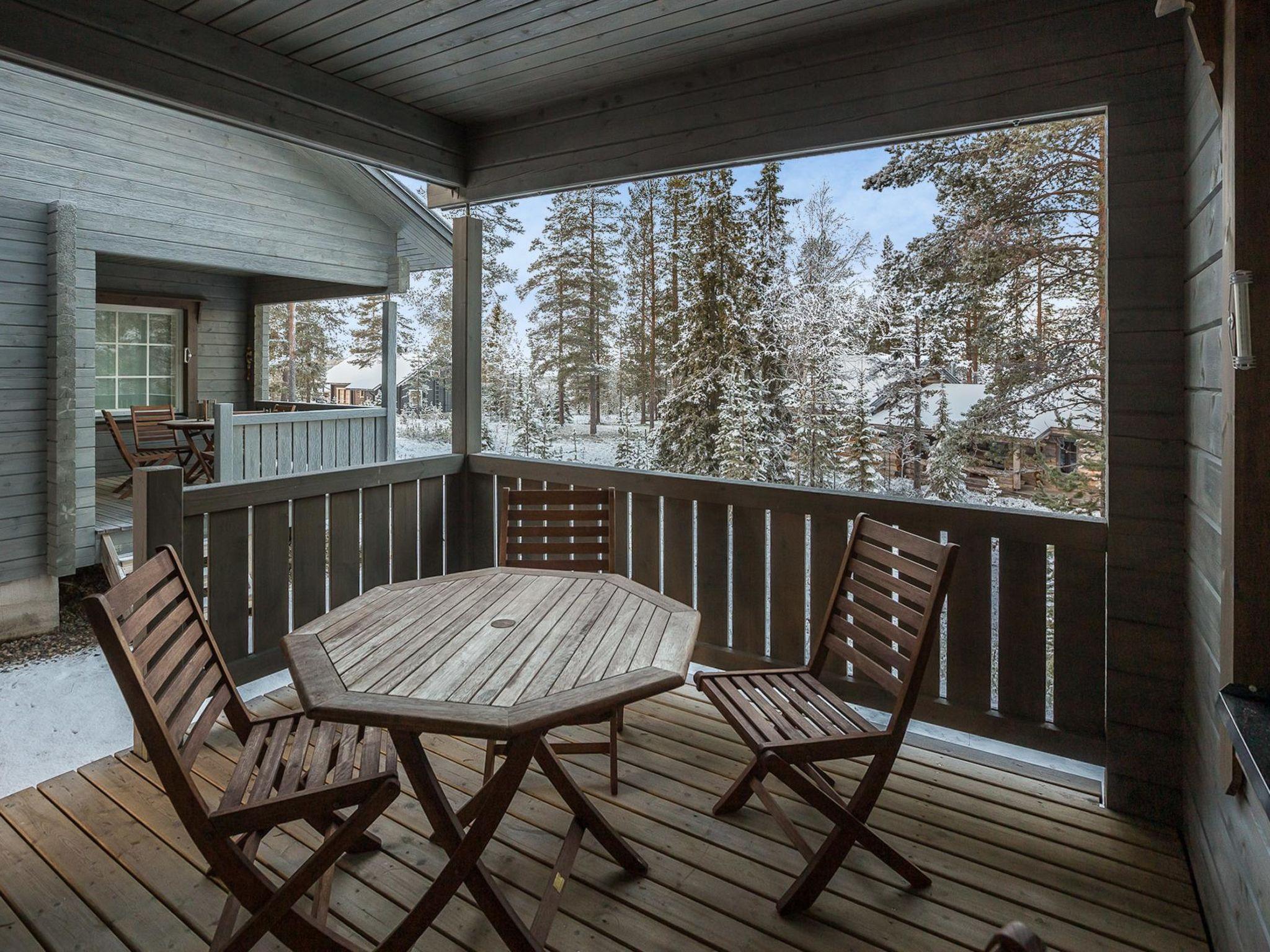 Foto 5 - Haus mit 1 Schlafzimmer in Kolari mit sauna und blick auf die berge